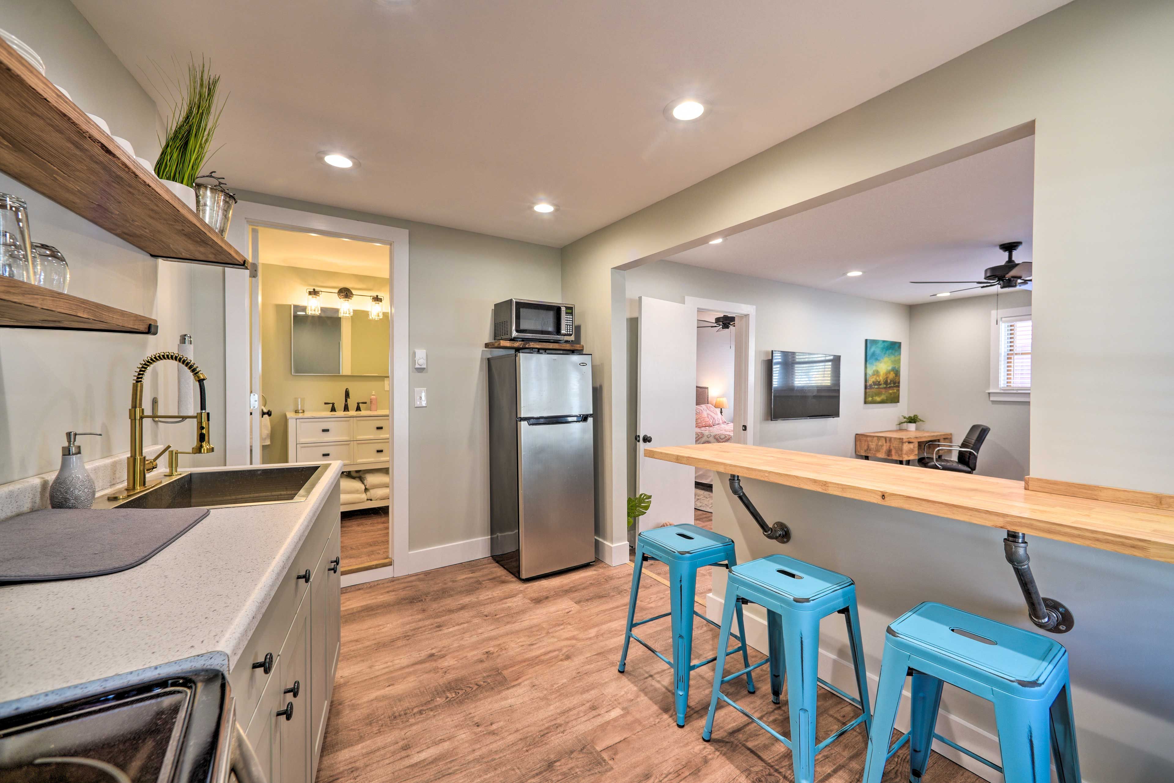 Kitchen | Coffee Maker | Toaster
