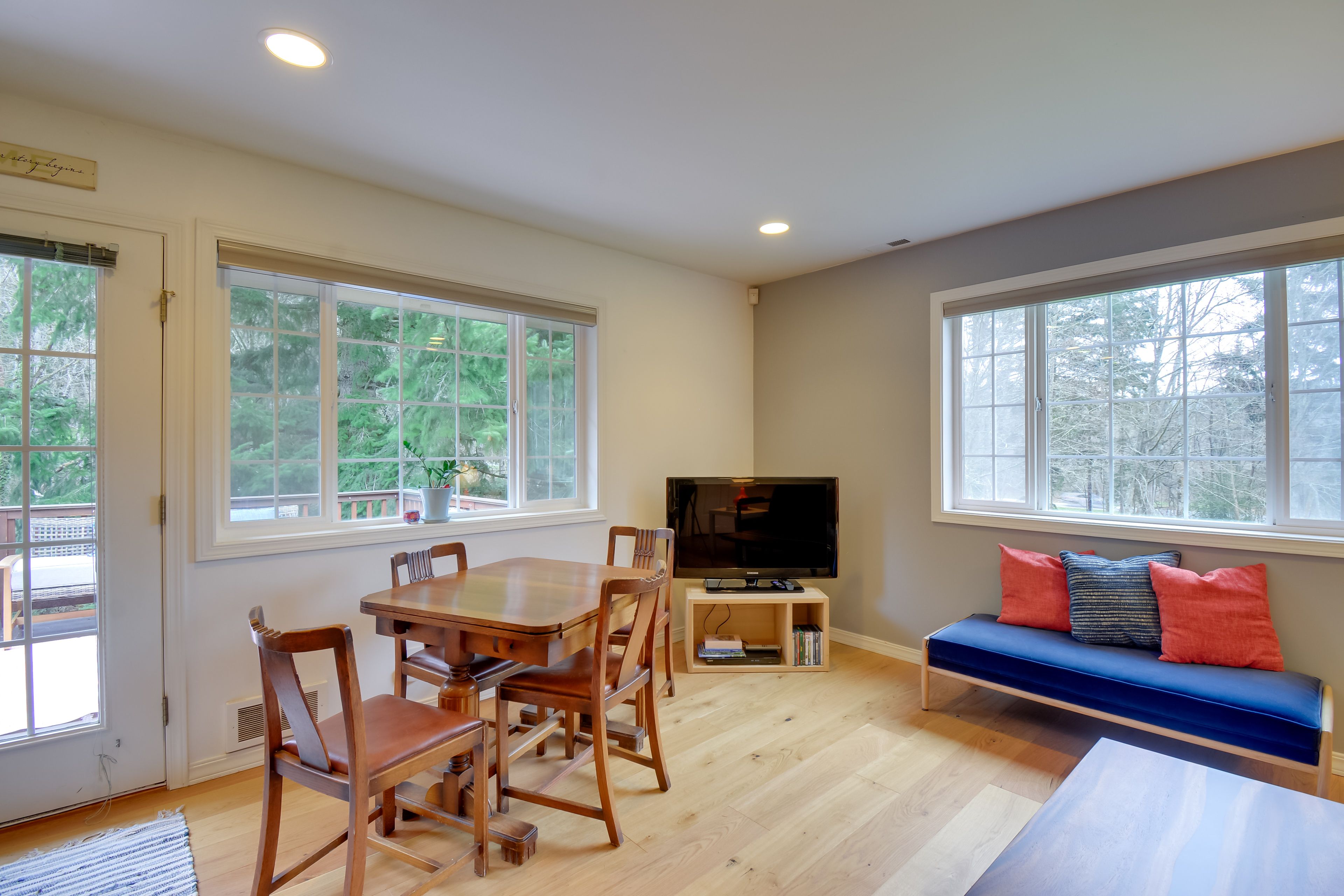 Living Room | Central A/C