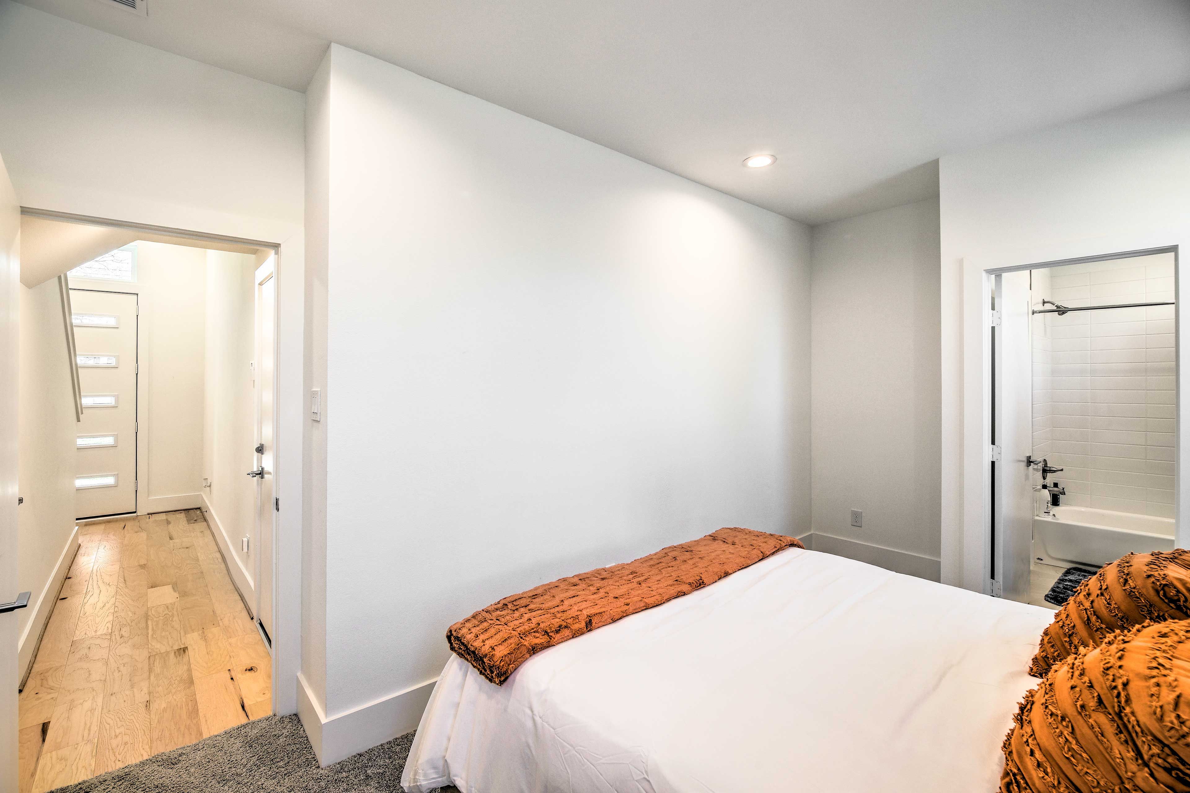 Bedroom 3 | Private Entrnace