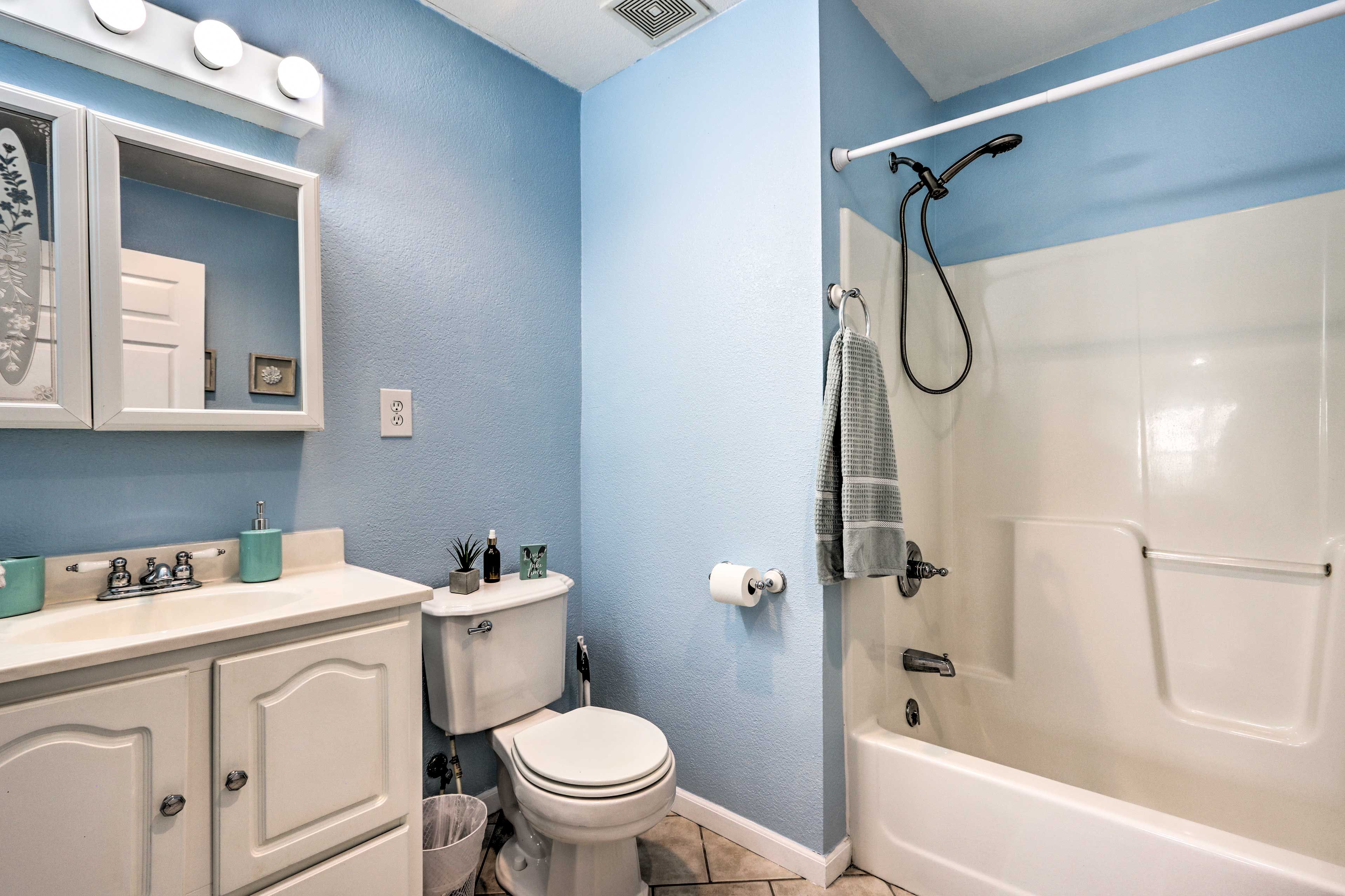 Full Bathroom