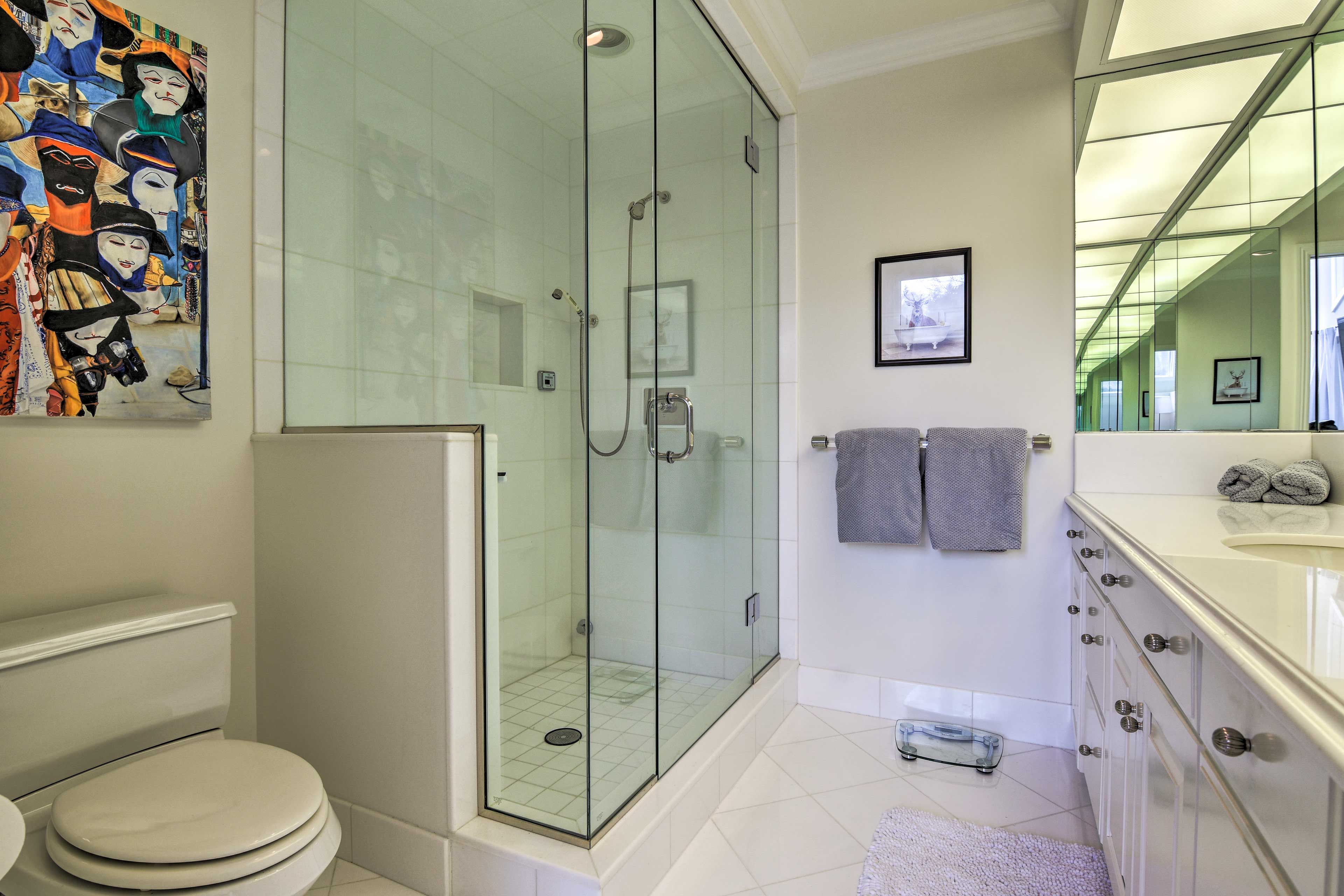 En-Suite Bathroom | Walk-In Shower