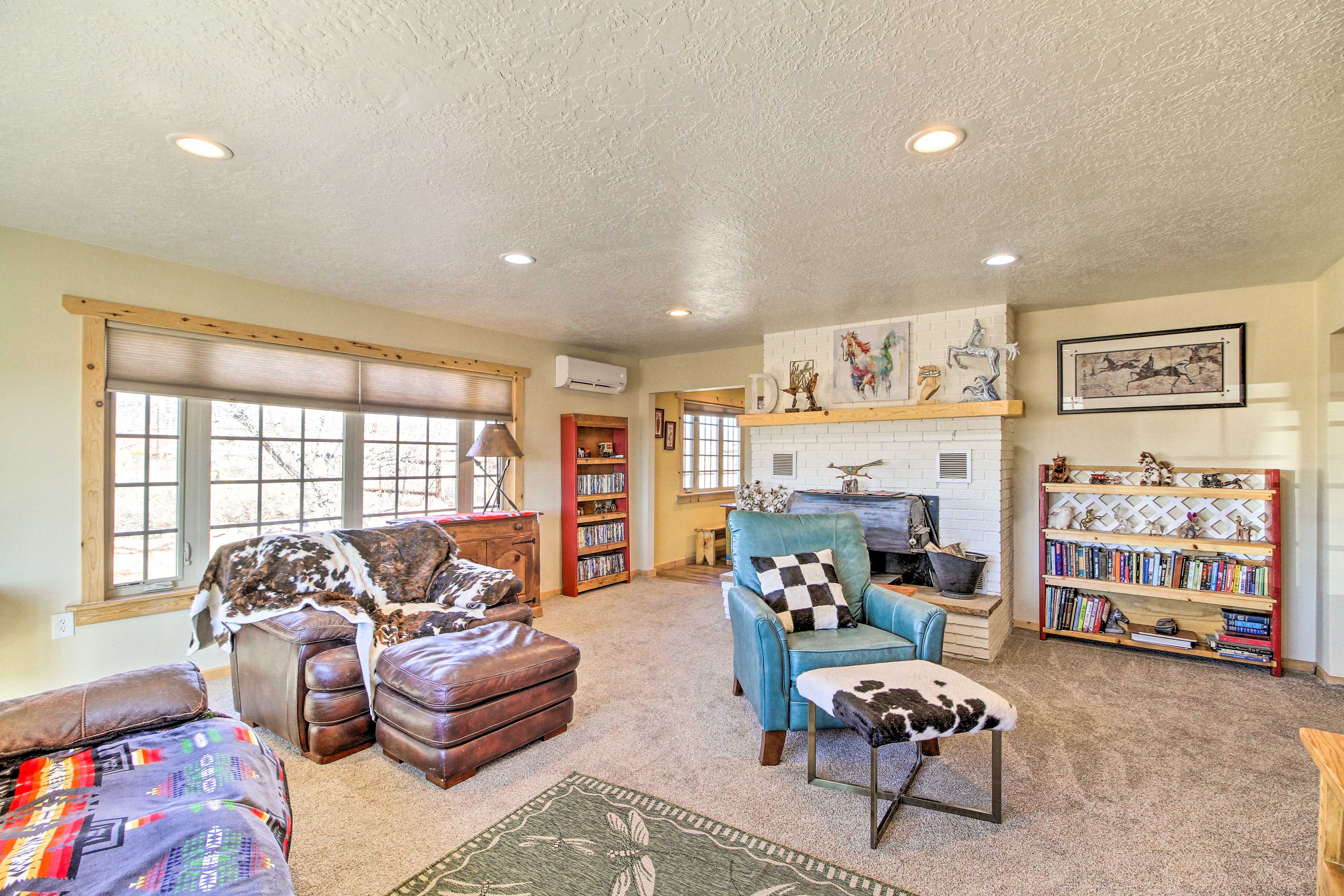 Living Room | Smart TV