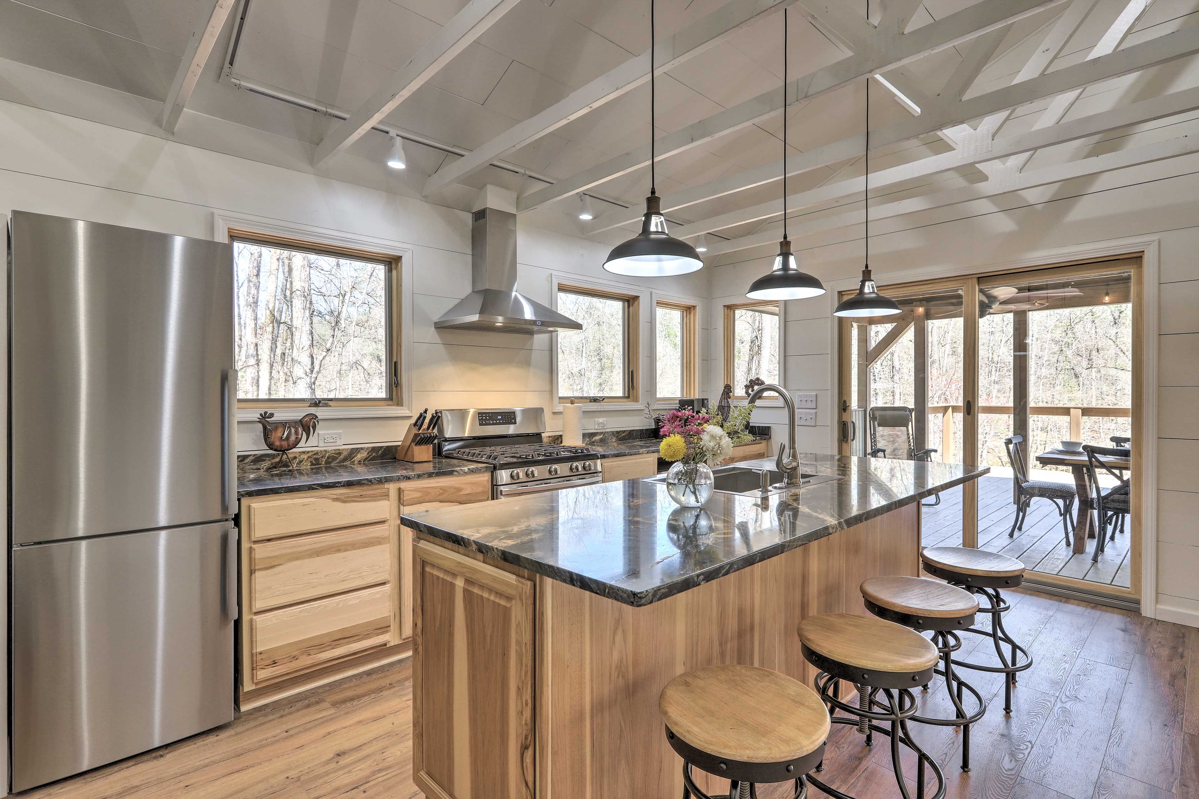 Kitchen | Fully Equipped
