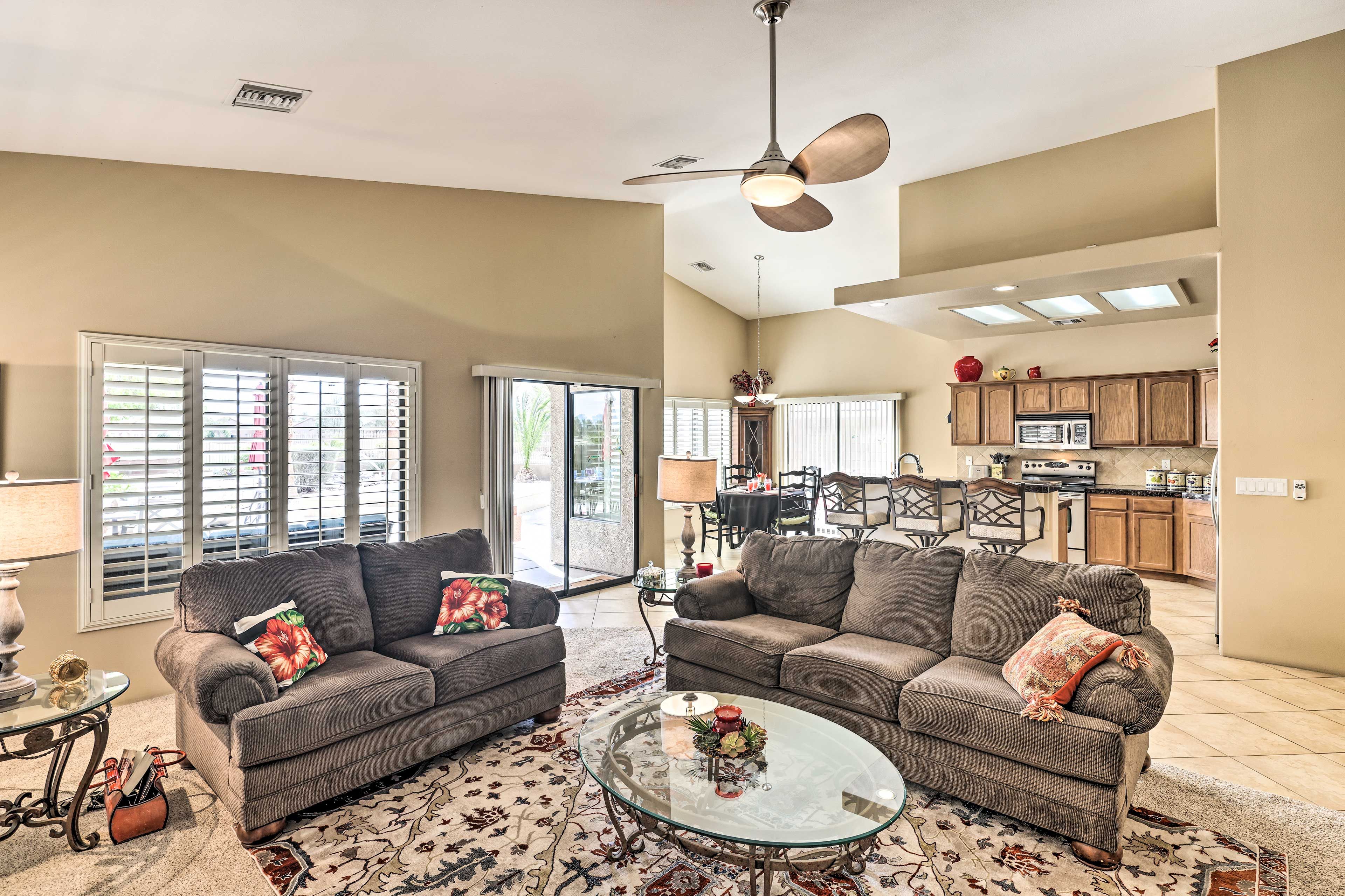 Living Room | Central A/C | Free WiFi