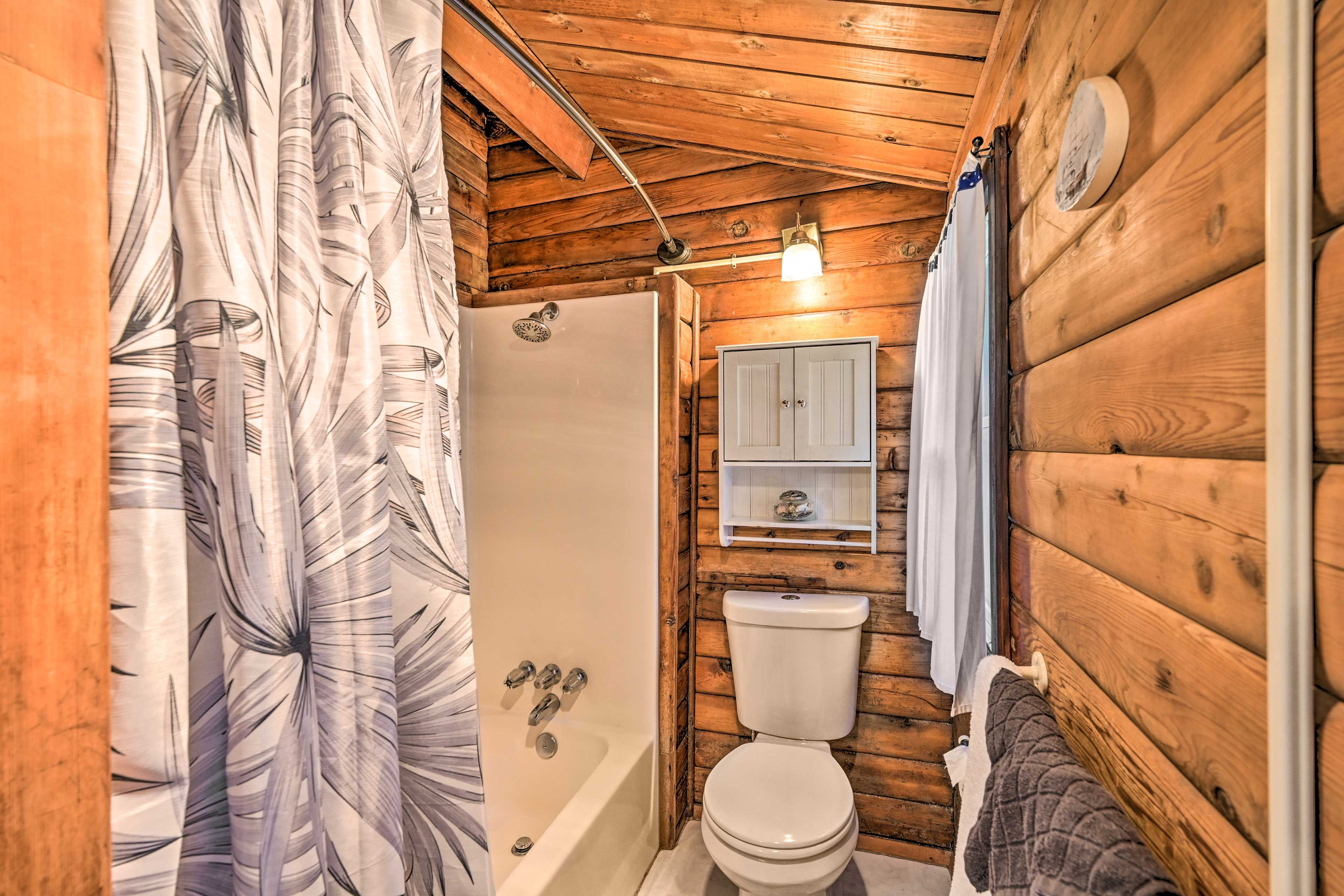 En-Suite Bathroom