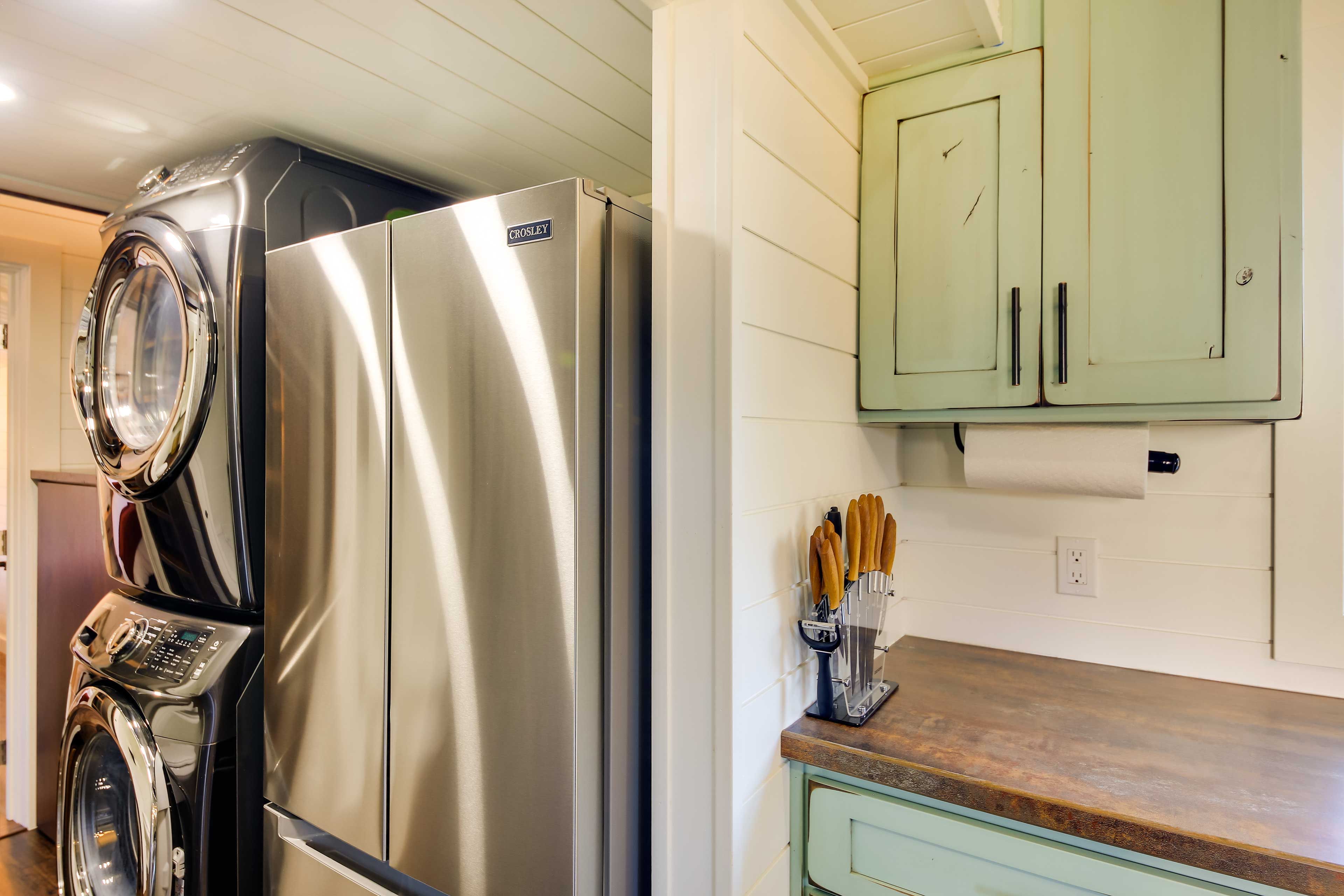 Kitchen | Washer/Dryer
