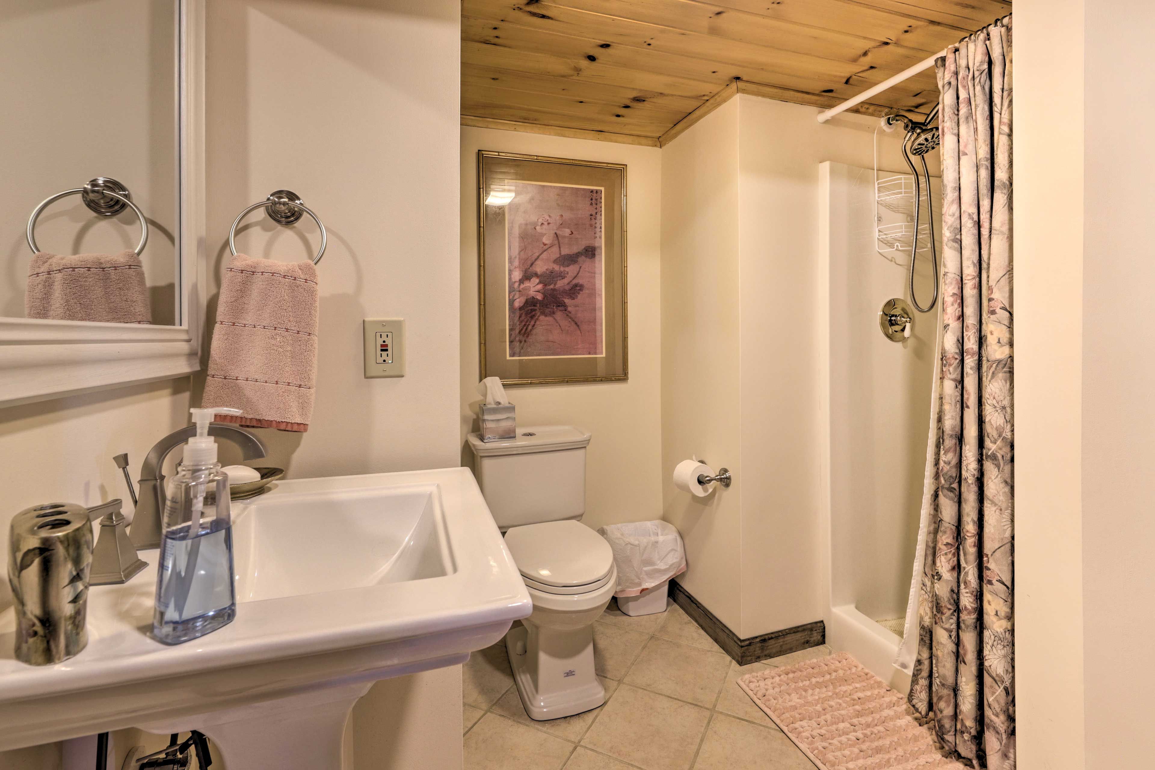 Full Bathroom