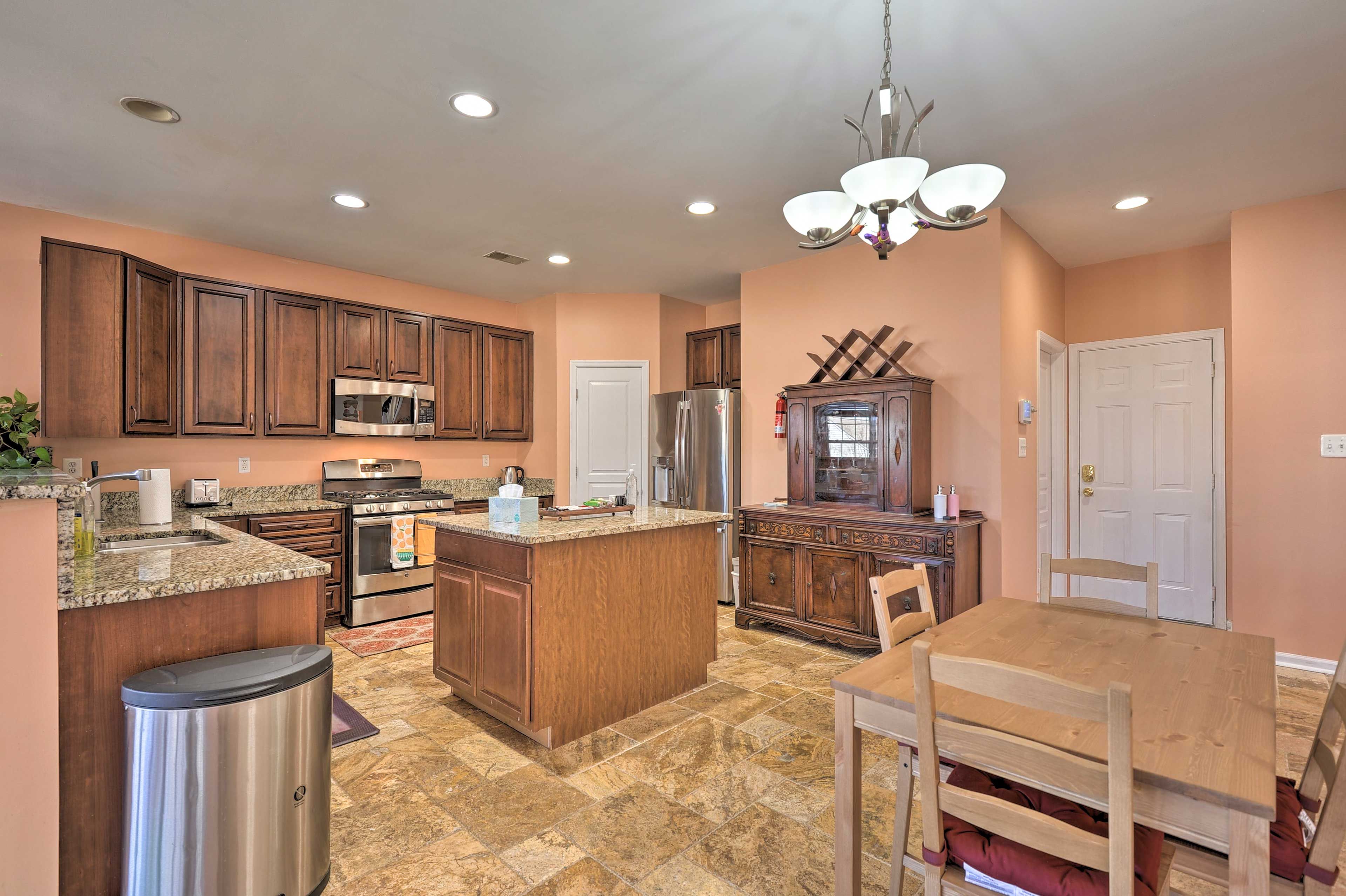 Kitchen | Coffee Maker | Toaster