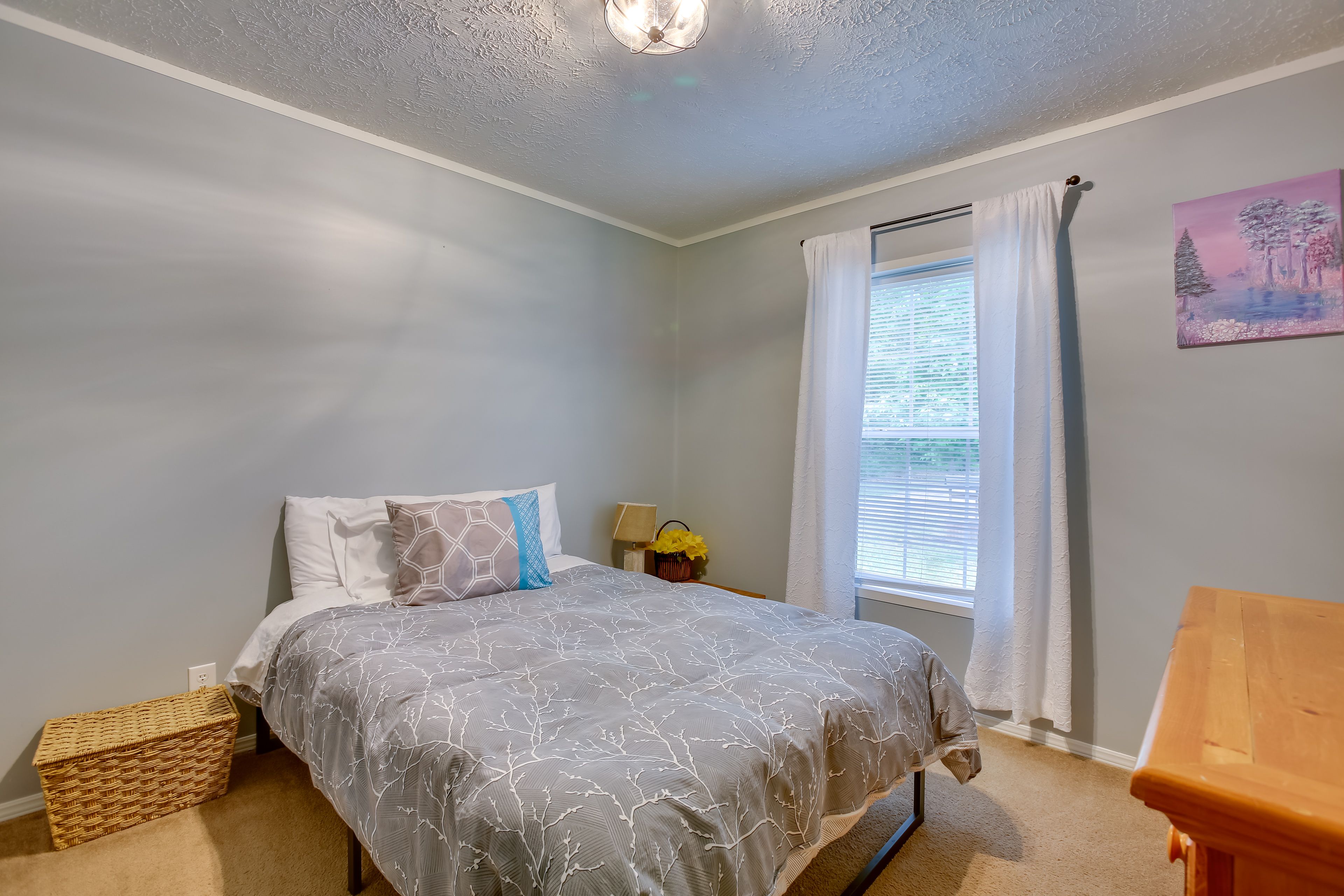 Bedroom 2 | Full Bed | Main Floor