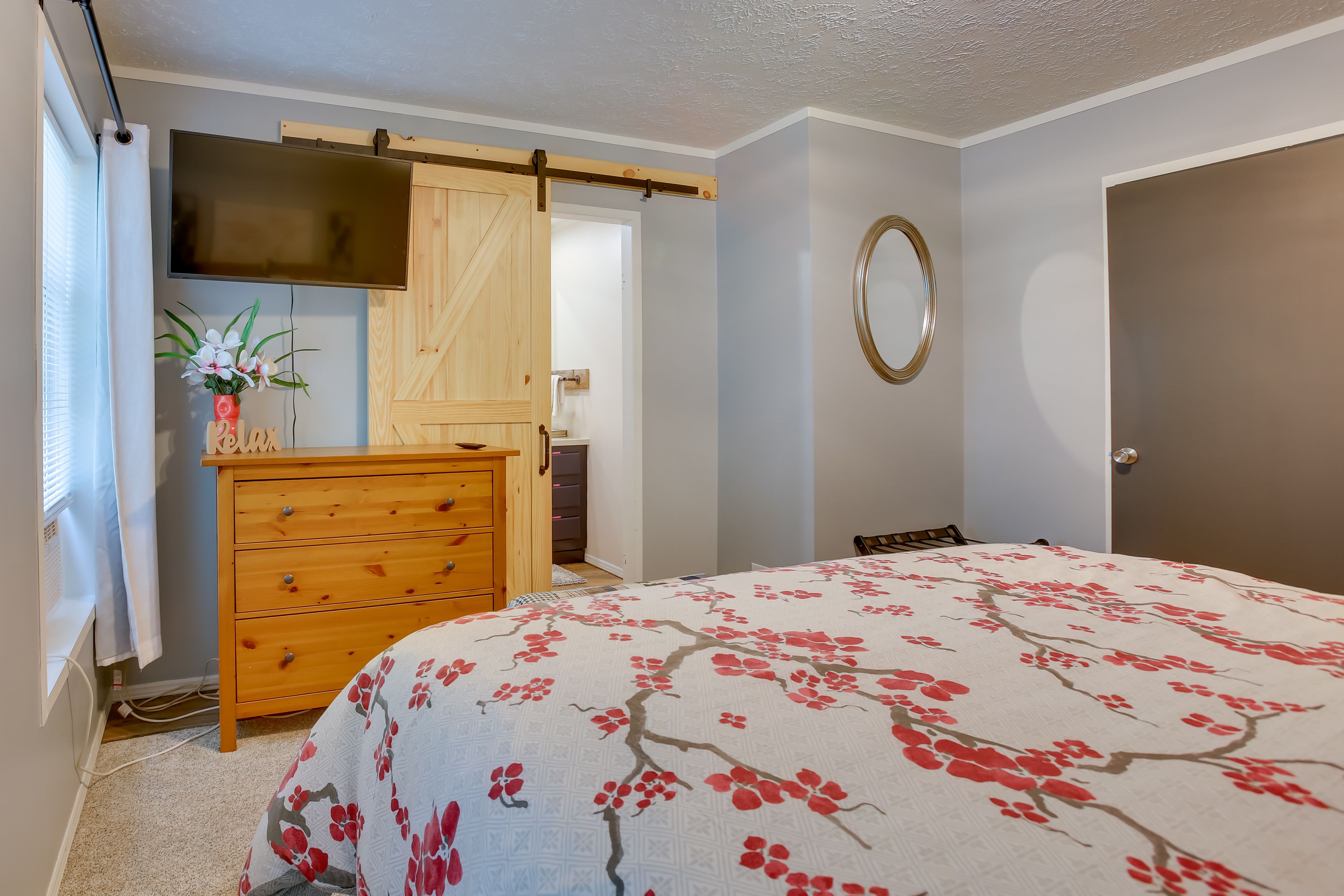 Bedroom 1 | Linens Provided