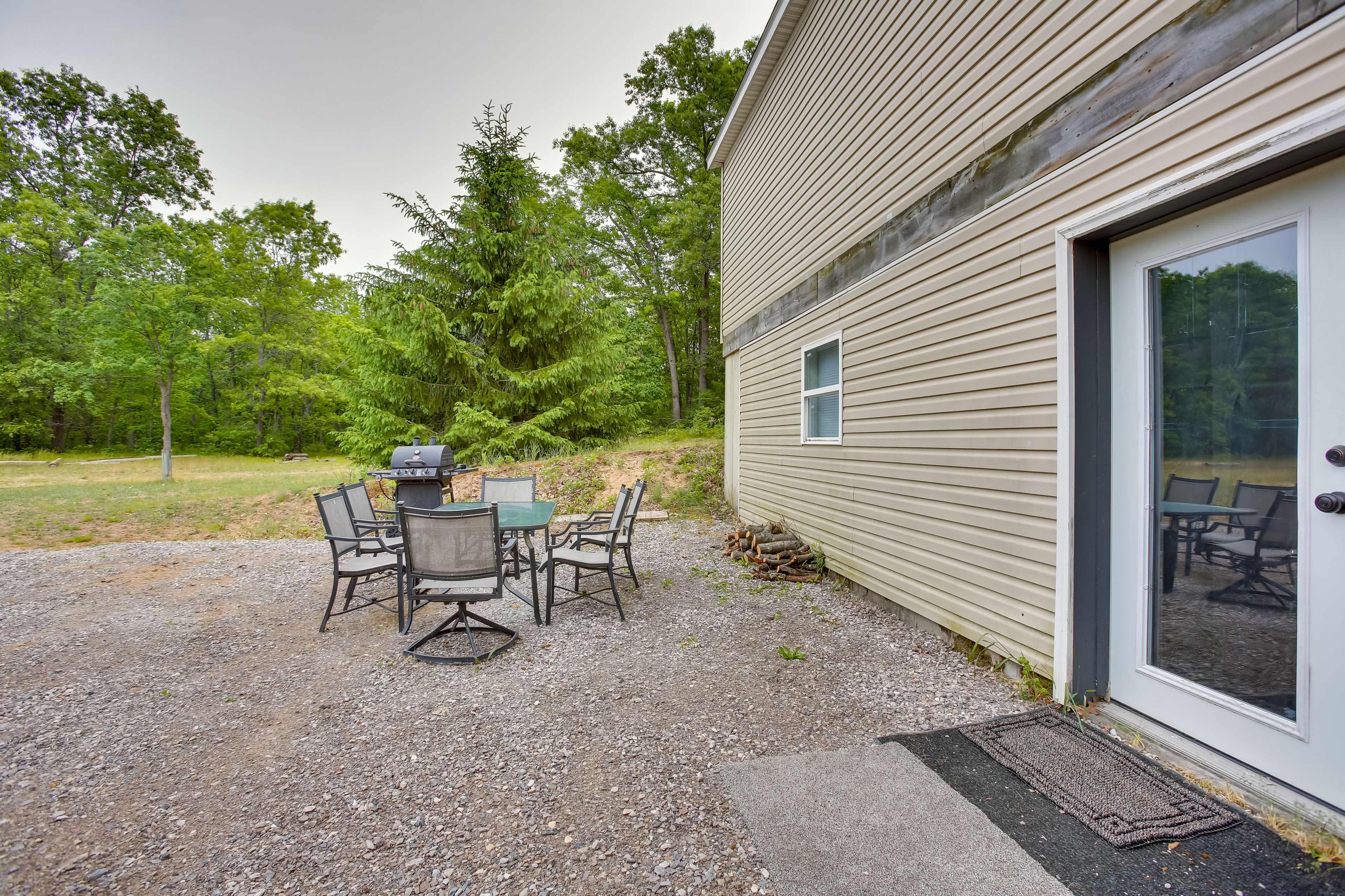 Property Exterior | Fire Pit