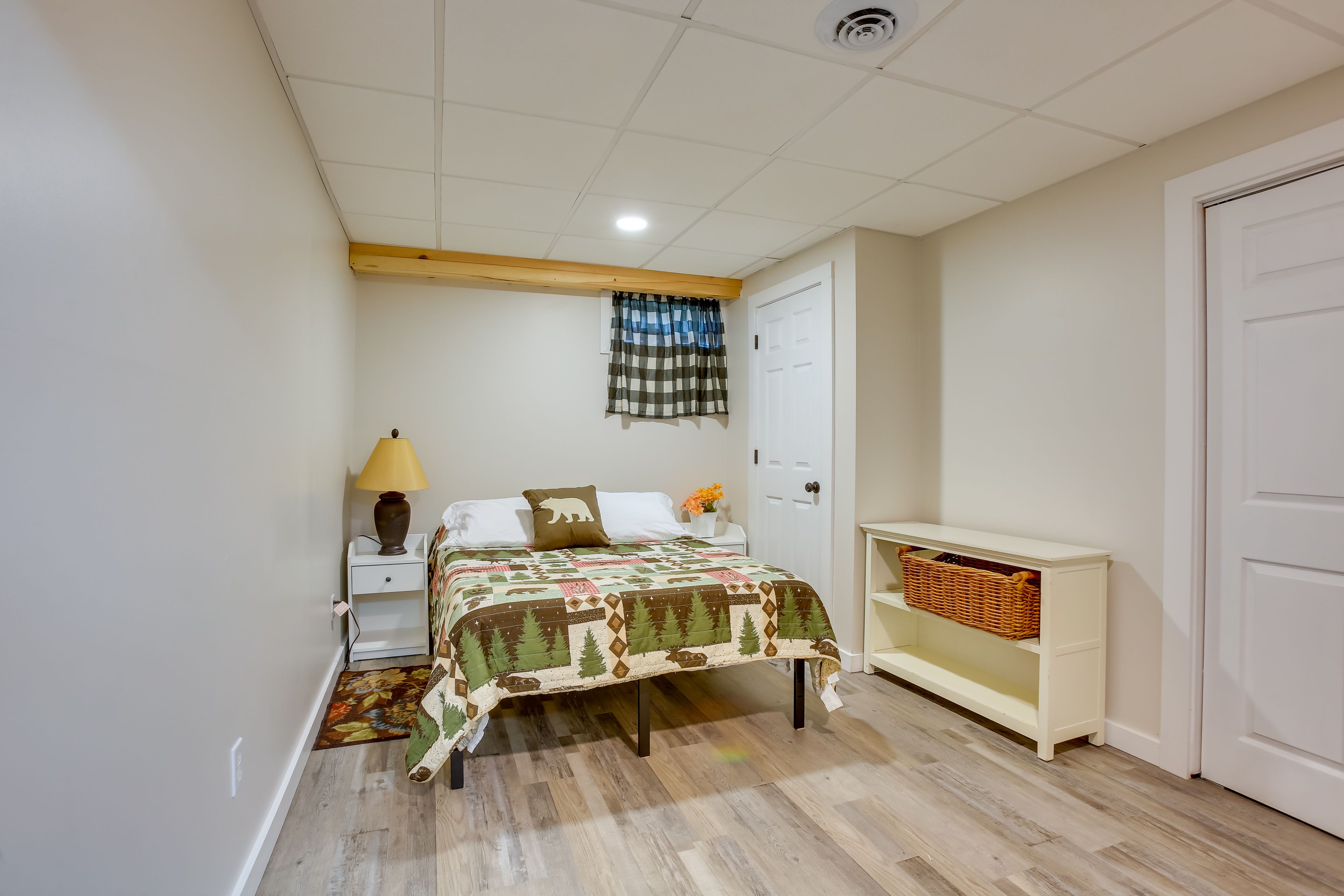 Bedroom 5 | Full Bed | Basement