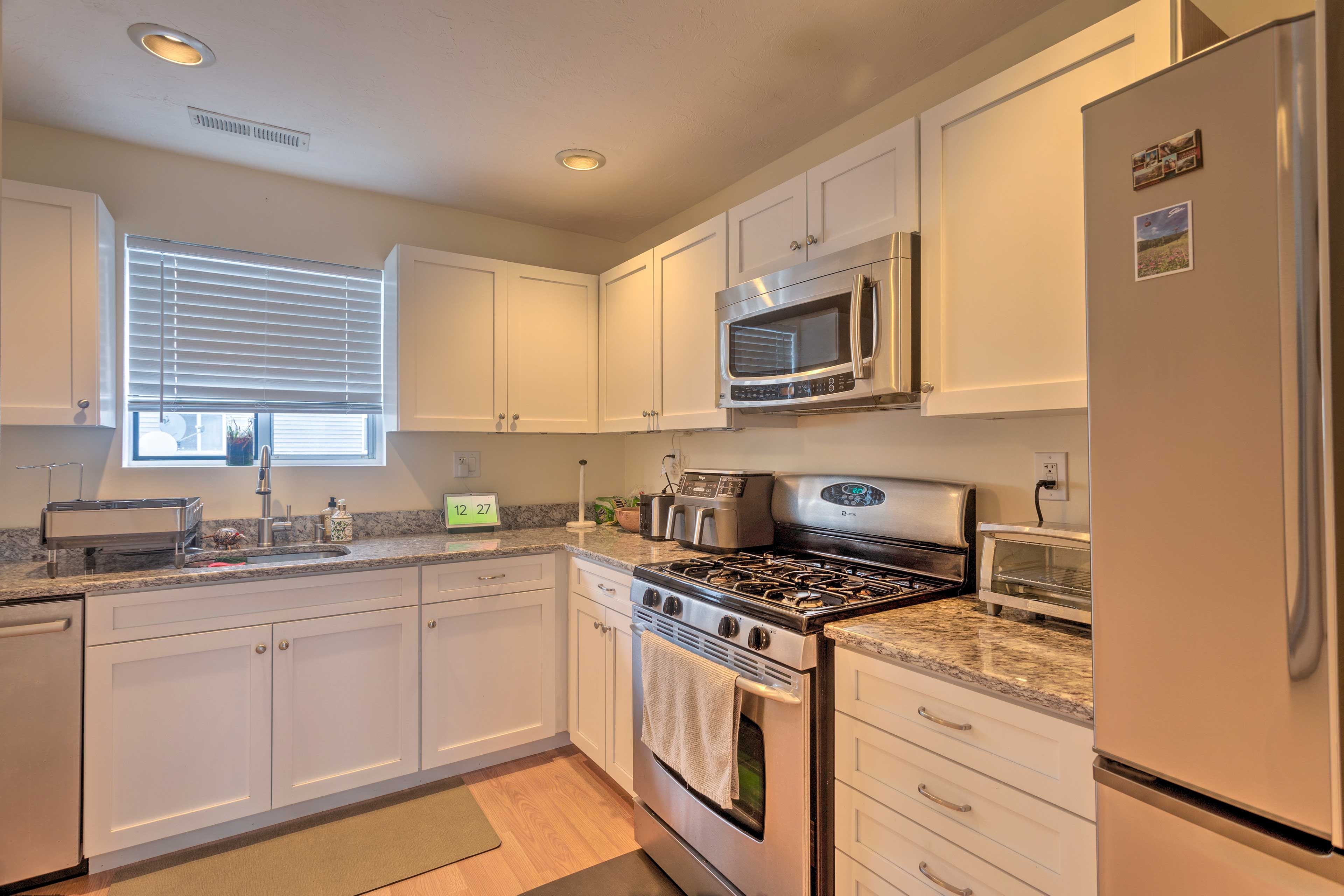 Kitchen | Toaster Oven