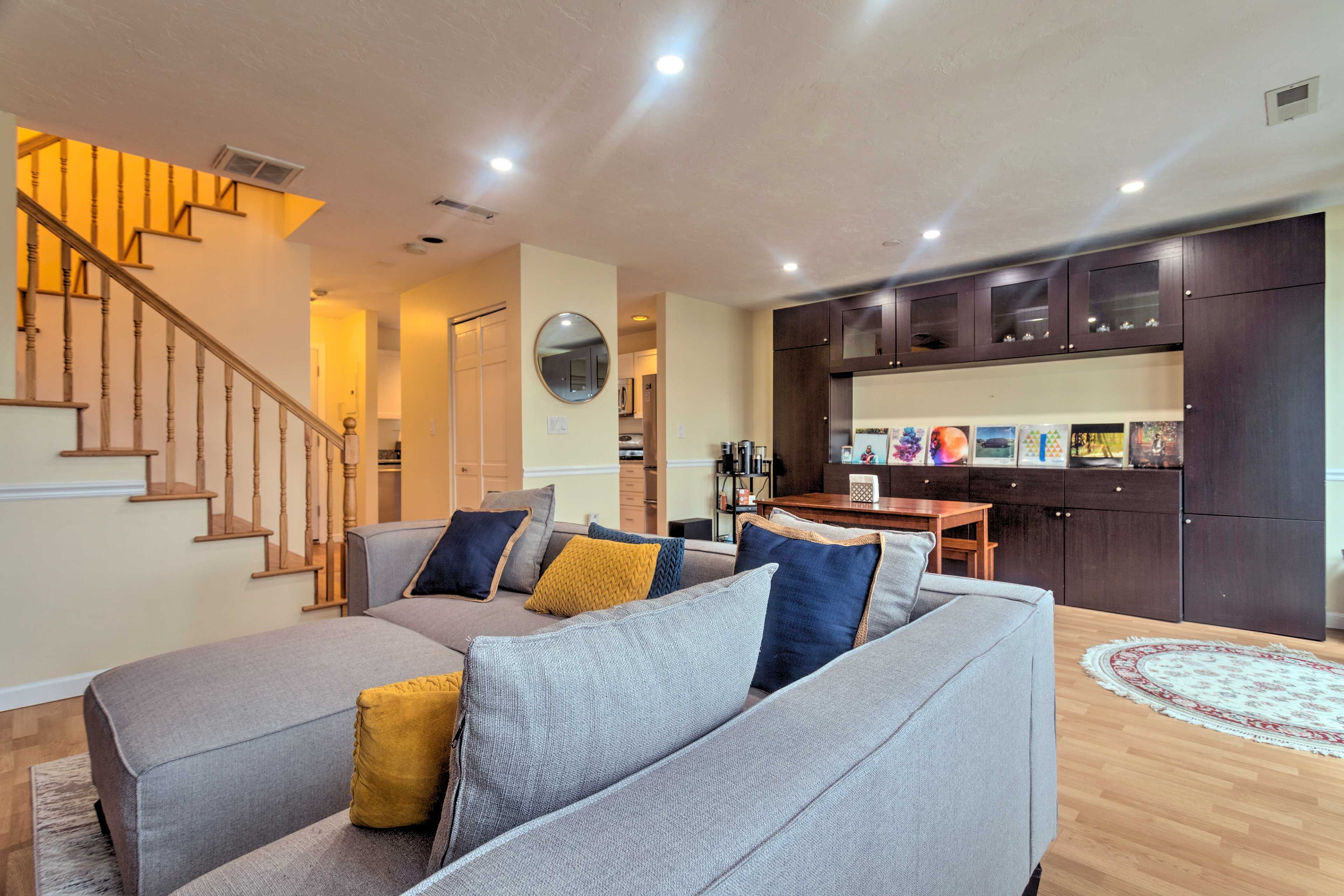 Boston Vacation Rental | 2BR | 1.5BA | 1,150 Sq Ft | Stairs Required