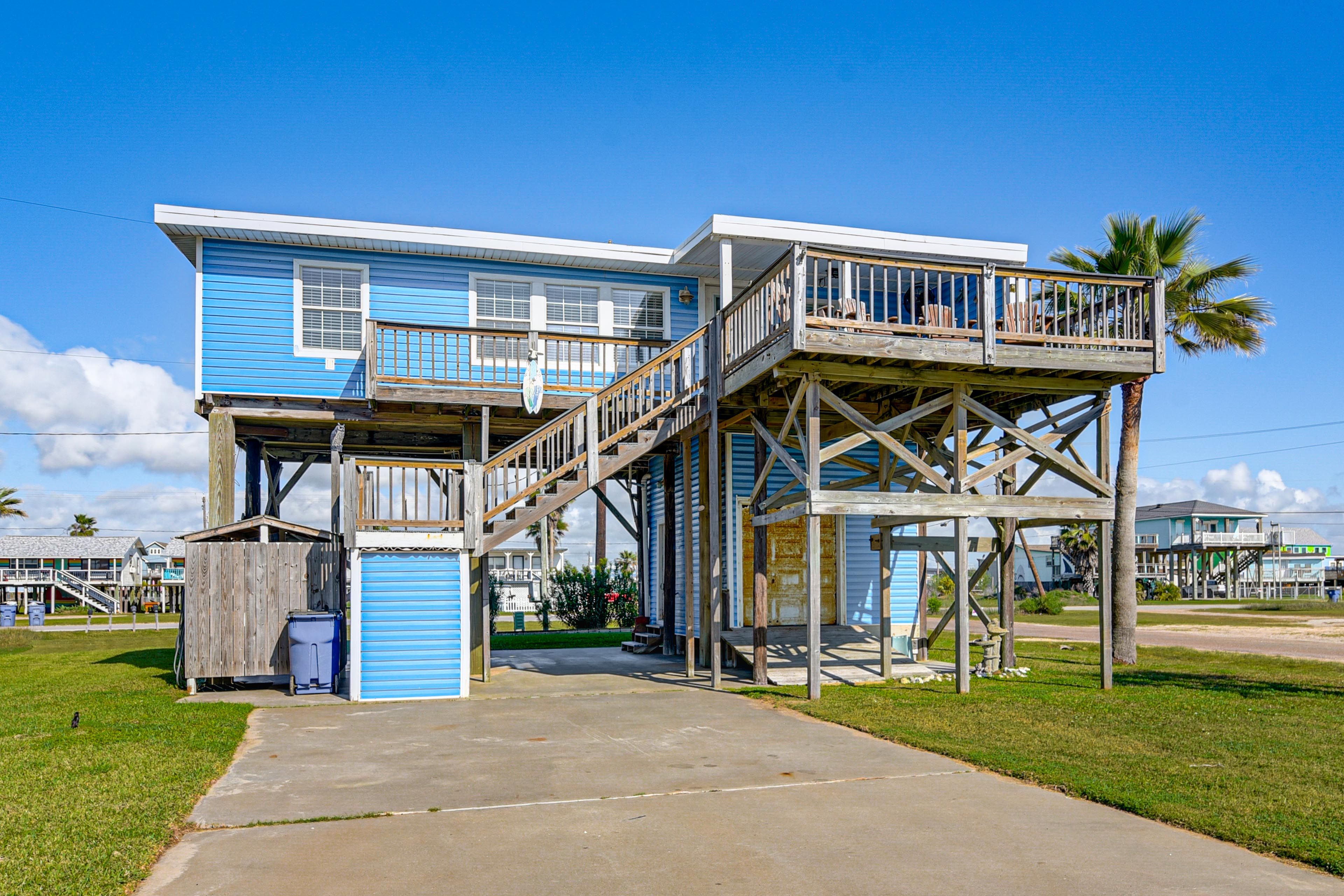 Property Exterior | RV/Trailer Parking w/ 50 AMP Electric Plug & Water