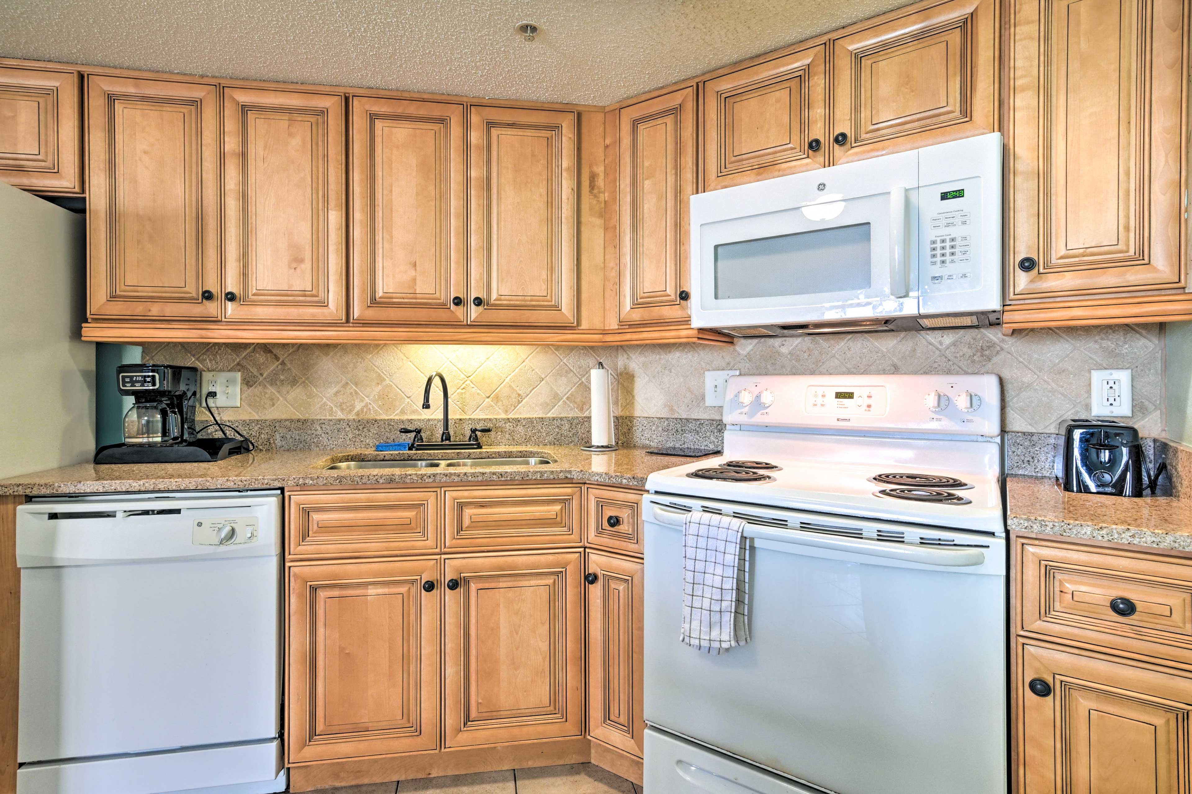 Kitchen | Garbage Disposal | Trash Bags + Paper Towels