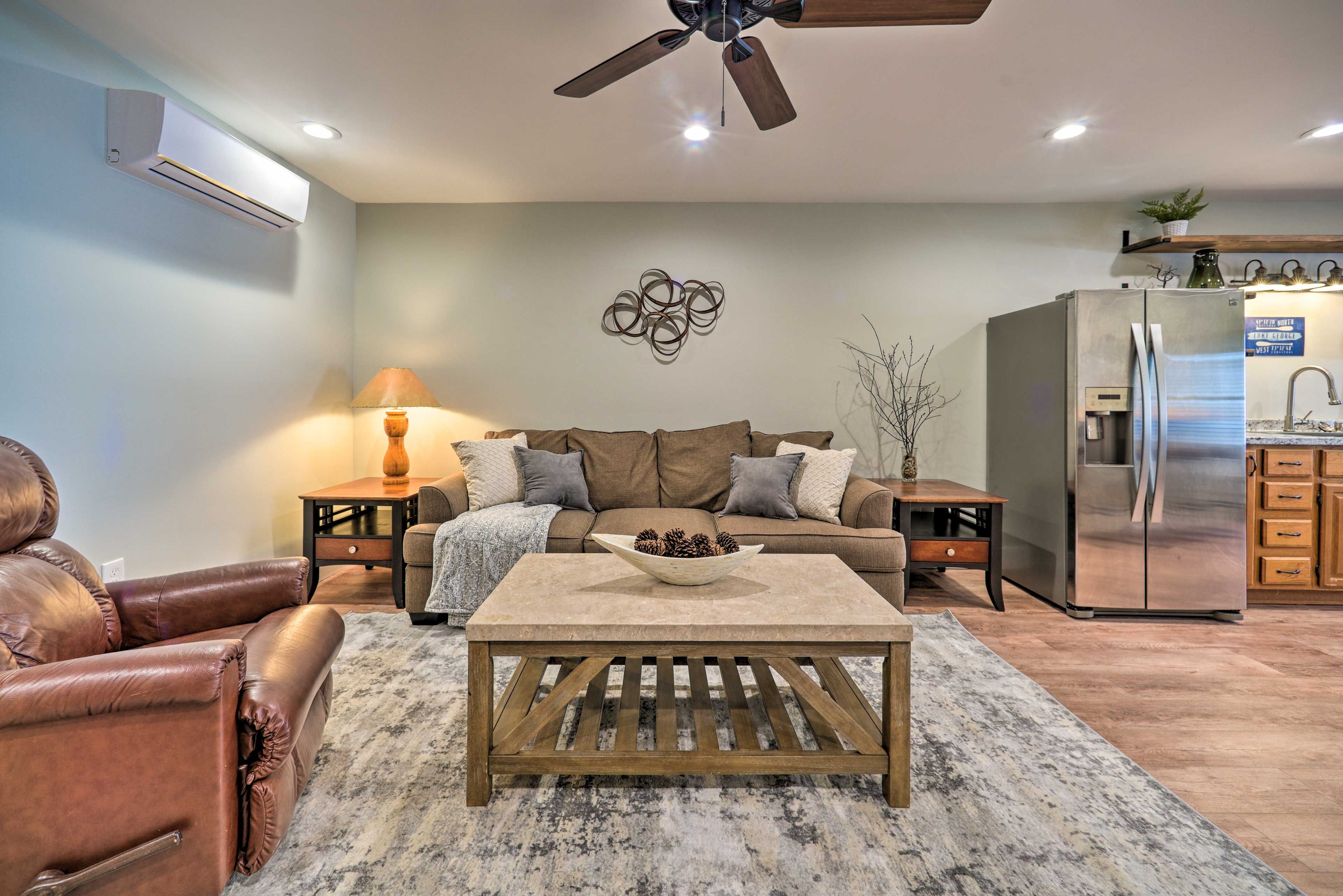 Living Area | A/C Units | Electric Heating