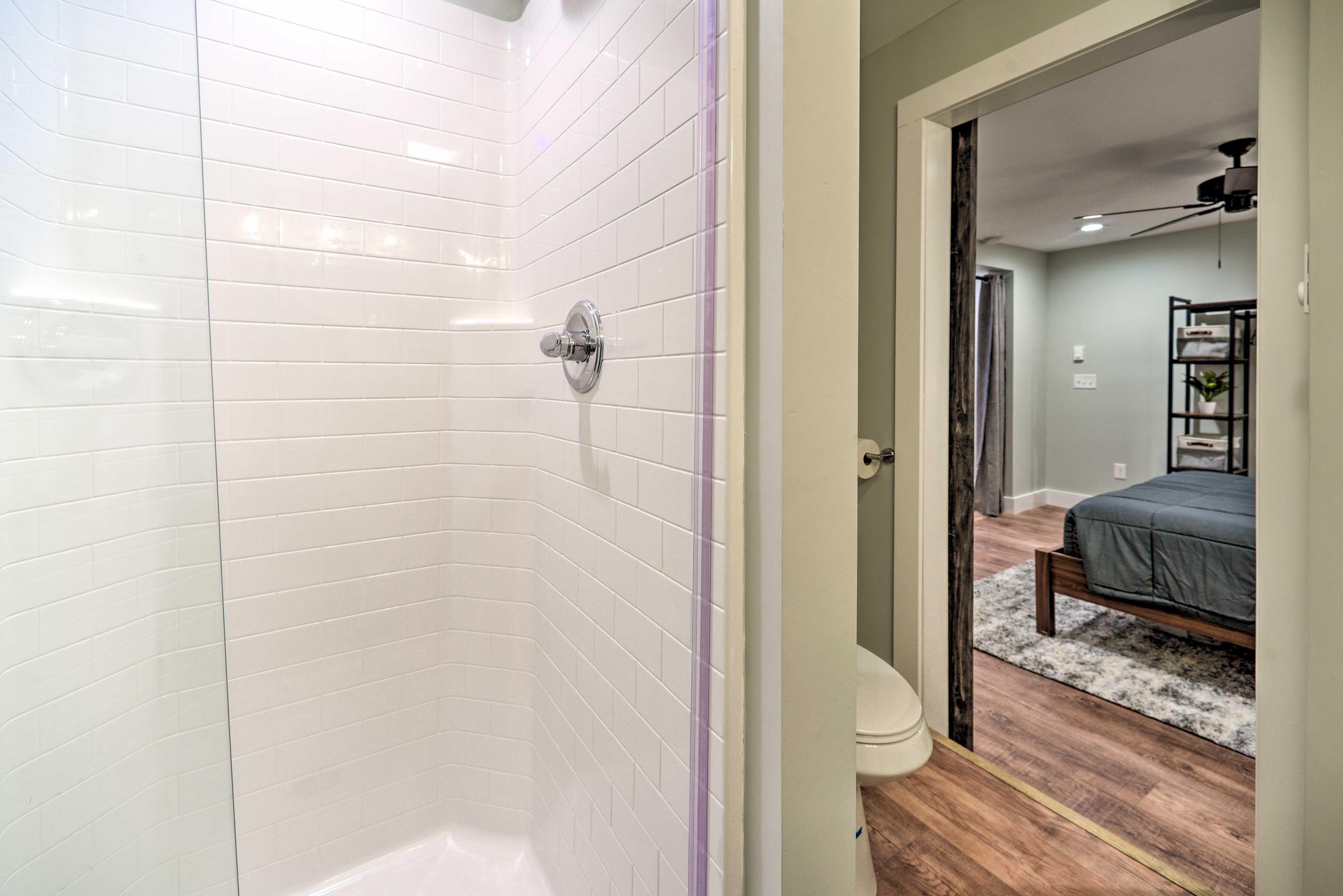 En-Suite Bathroom | Towels Provided