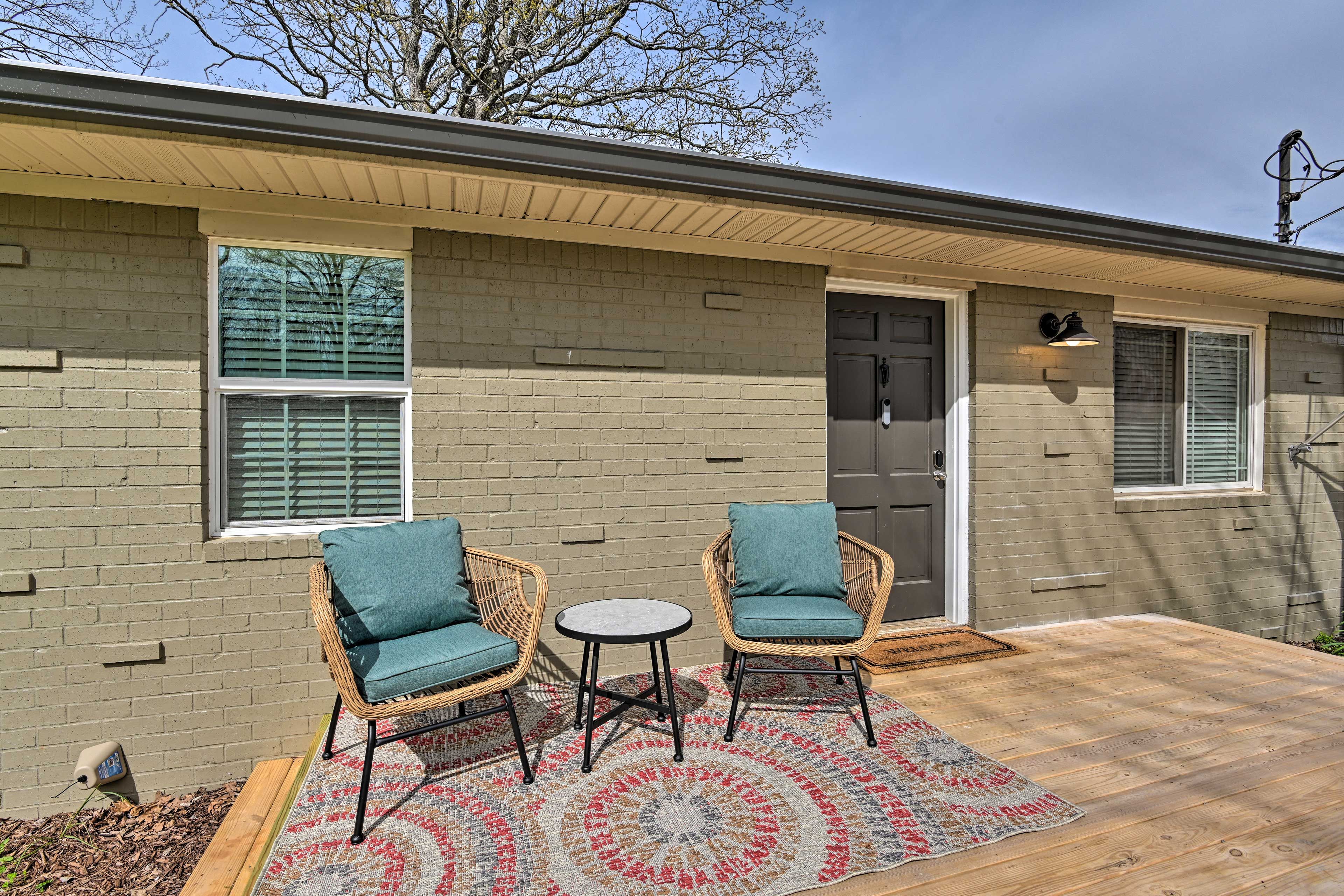 Murfreesboro Vacation Rental | 3BR | 2BA | 3 Steps Required for Access