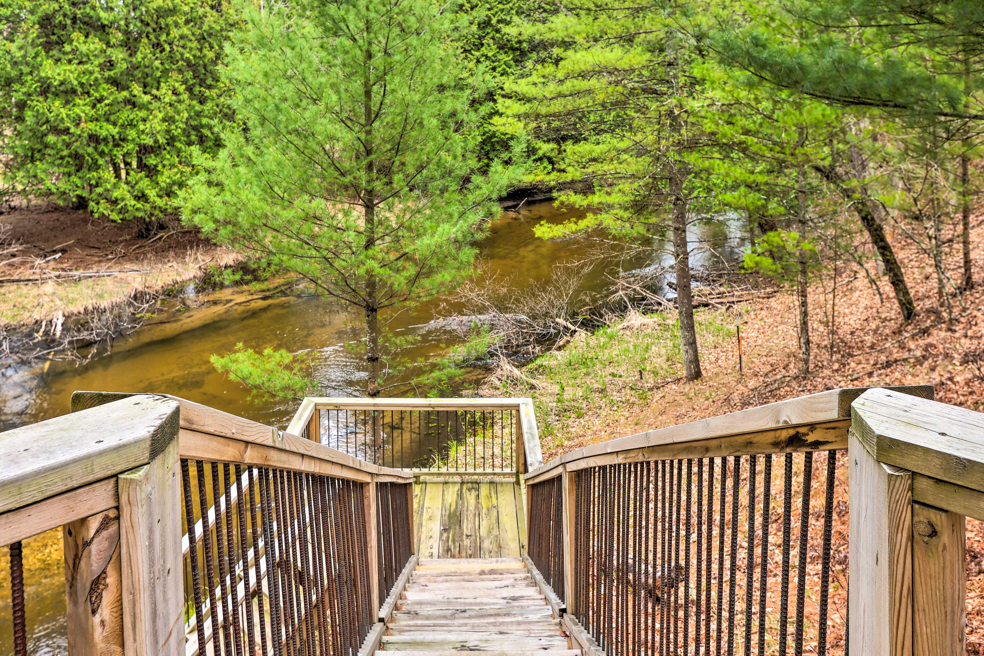 Access to Little Manistee River