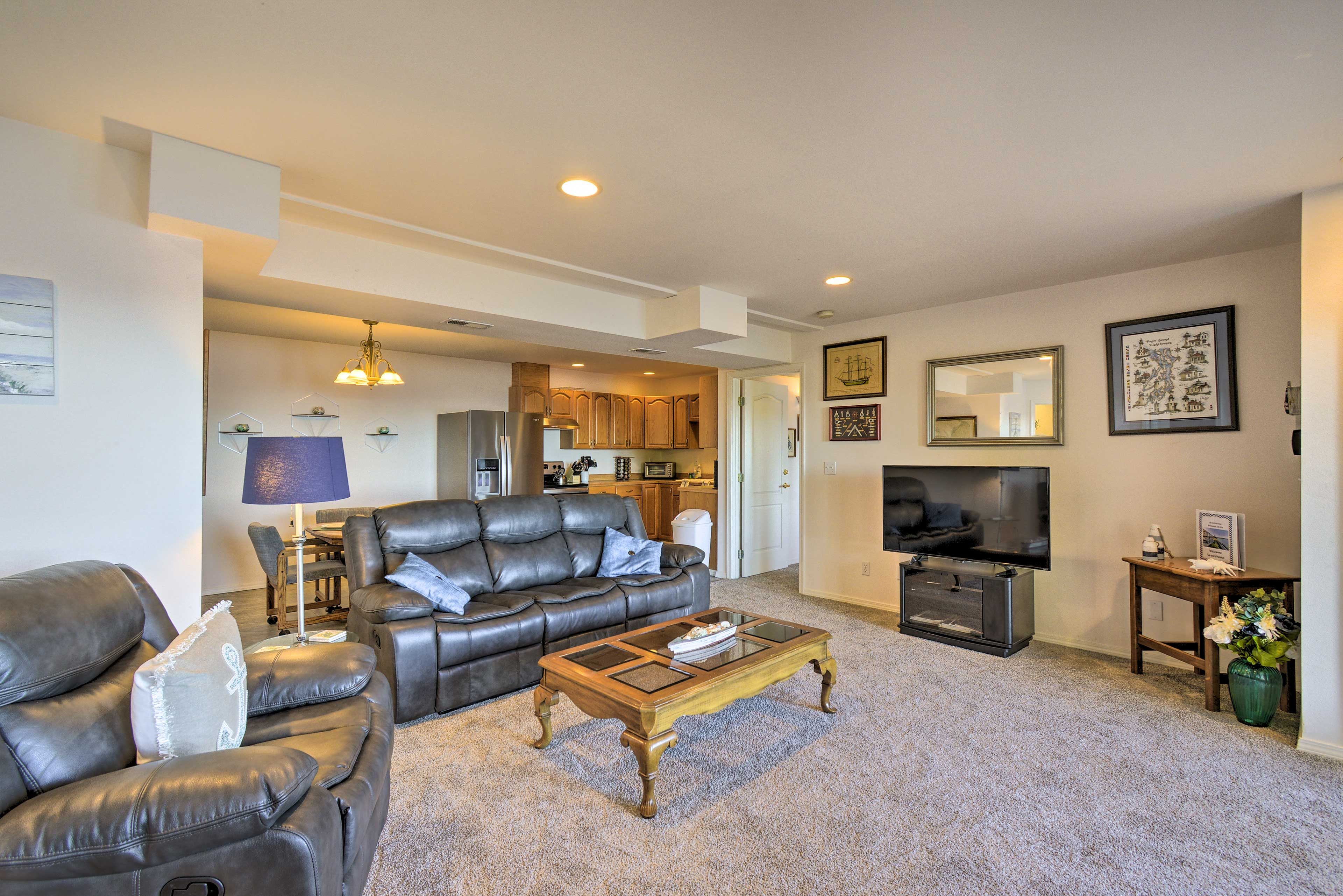 Living Room | Smart TV | Homeowner Occupies Upper Unit | 1,200 Sq Ft