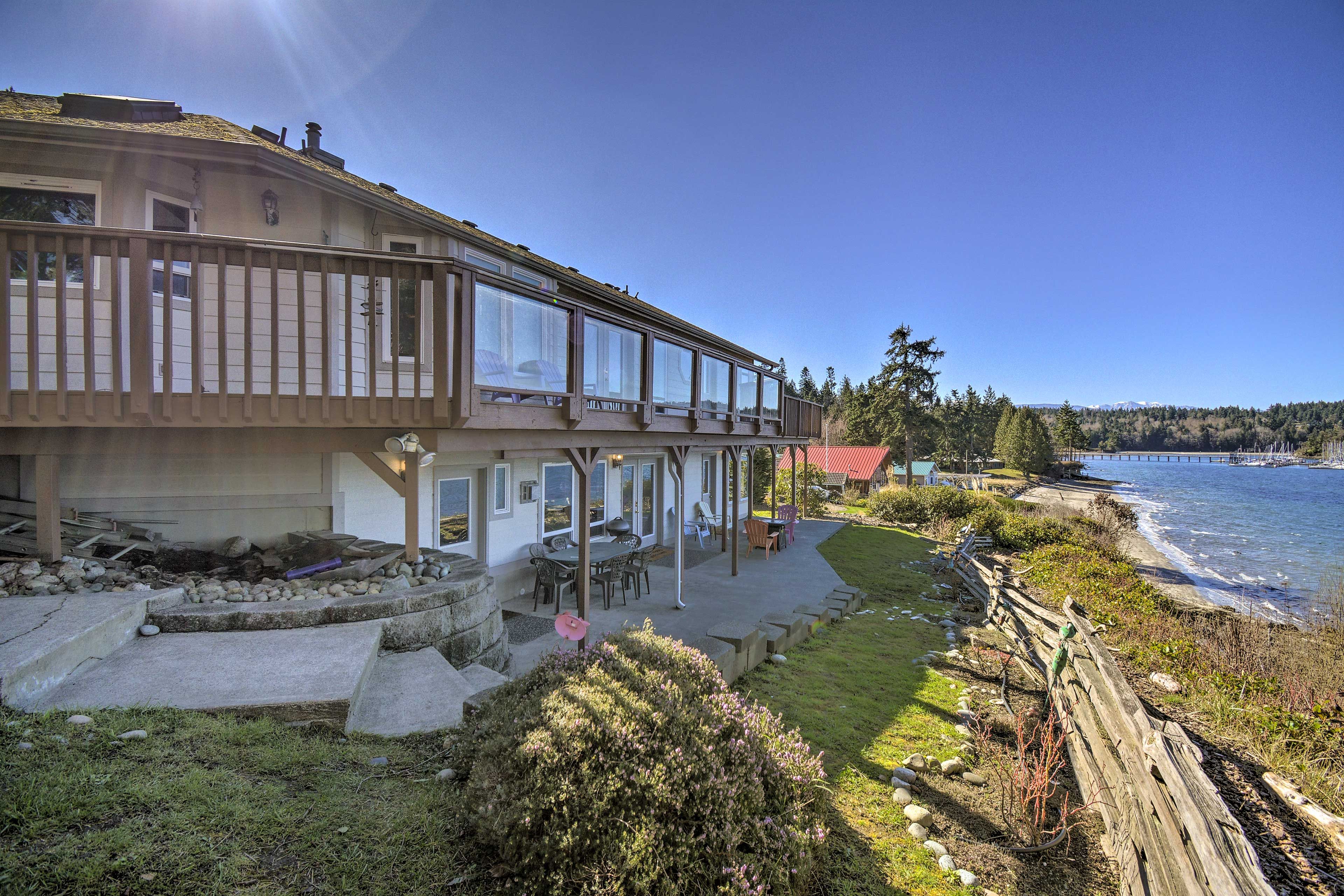 Port Hadlock-Irondale Vacation Rental | 2BR | 2BA | Steep Steps Required