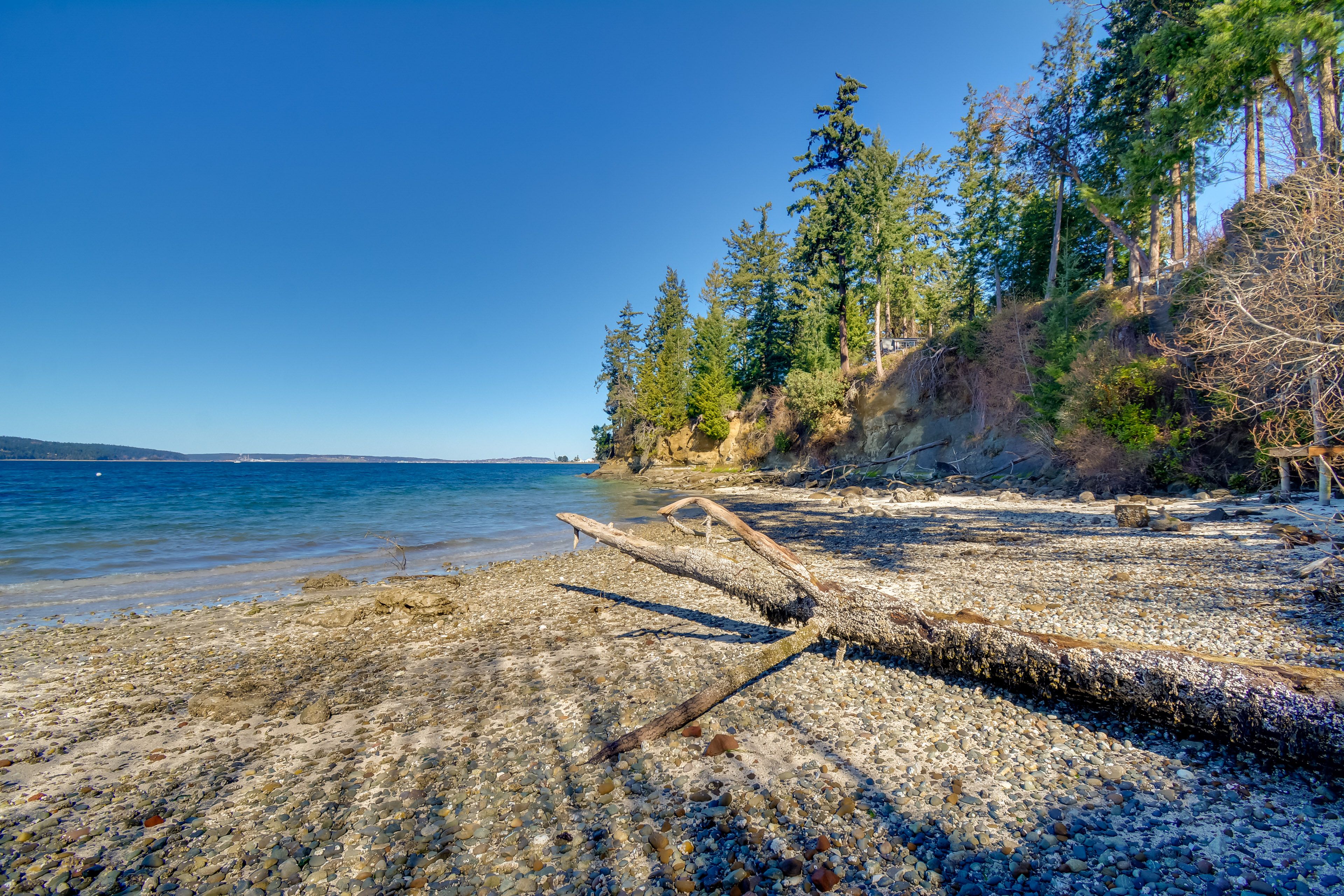 Exterior | Direct Beach Access | Single-Story Property
