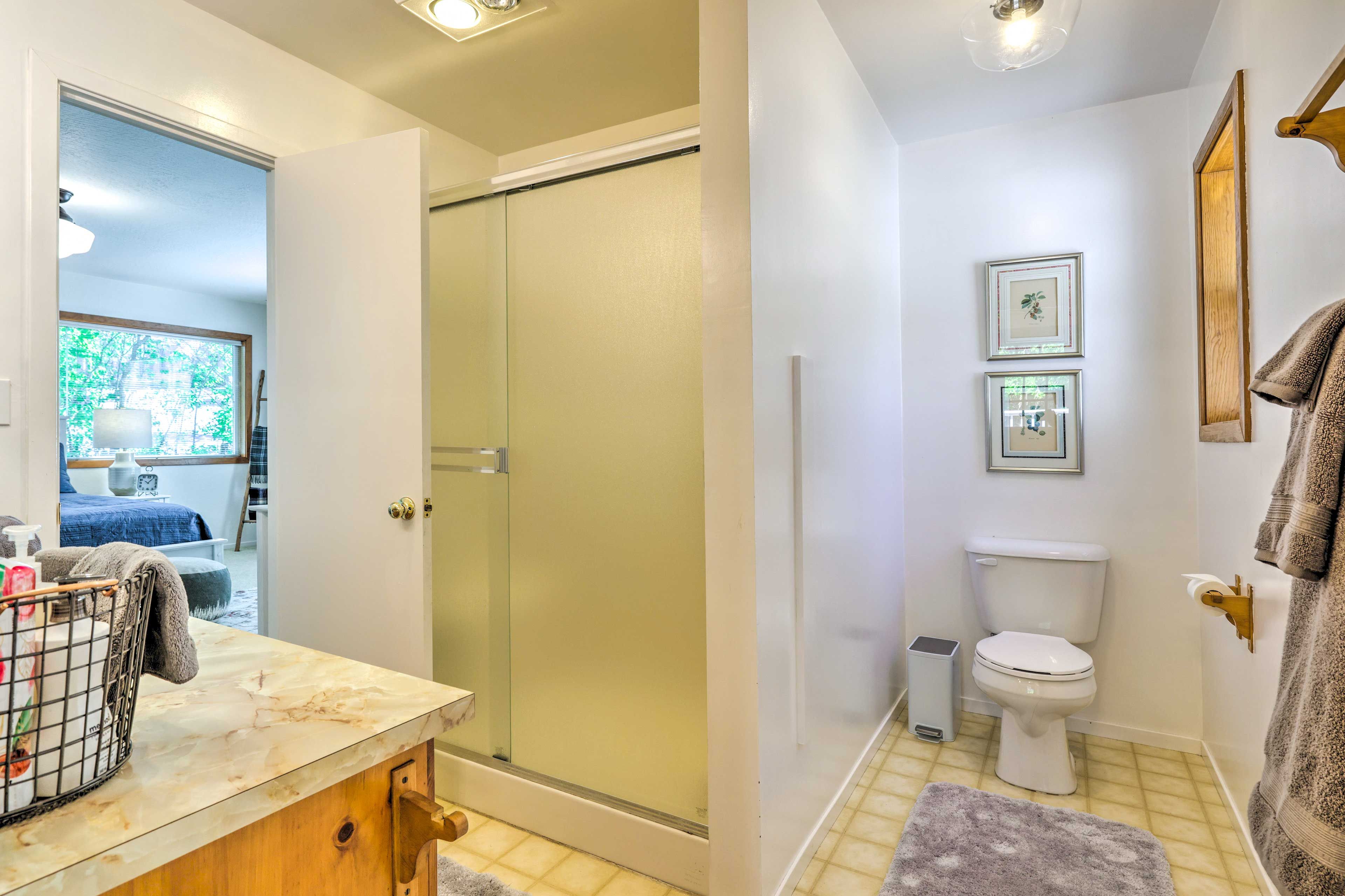 En-Suite Bathroom