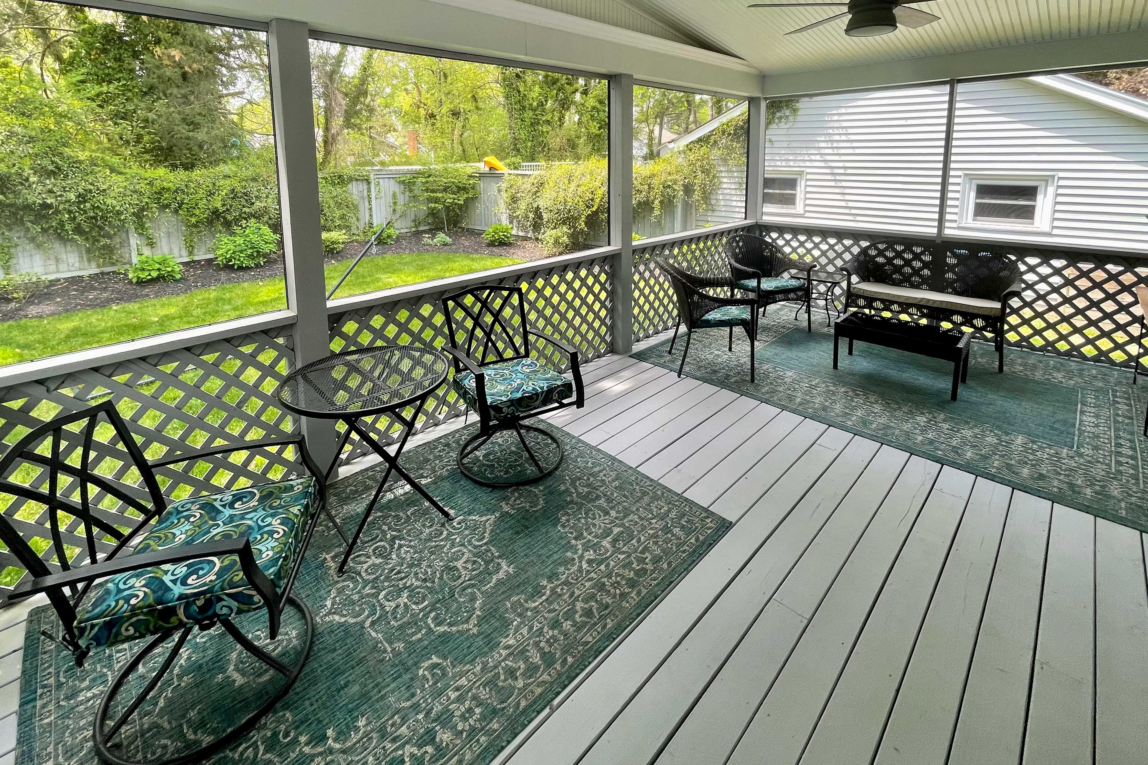 Screened-In Porch | Gas Grill
