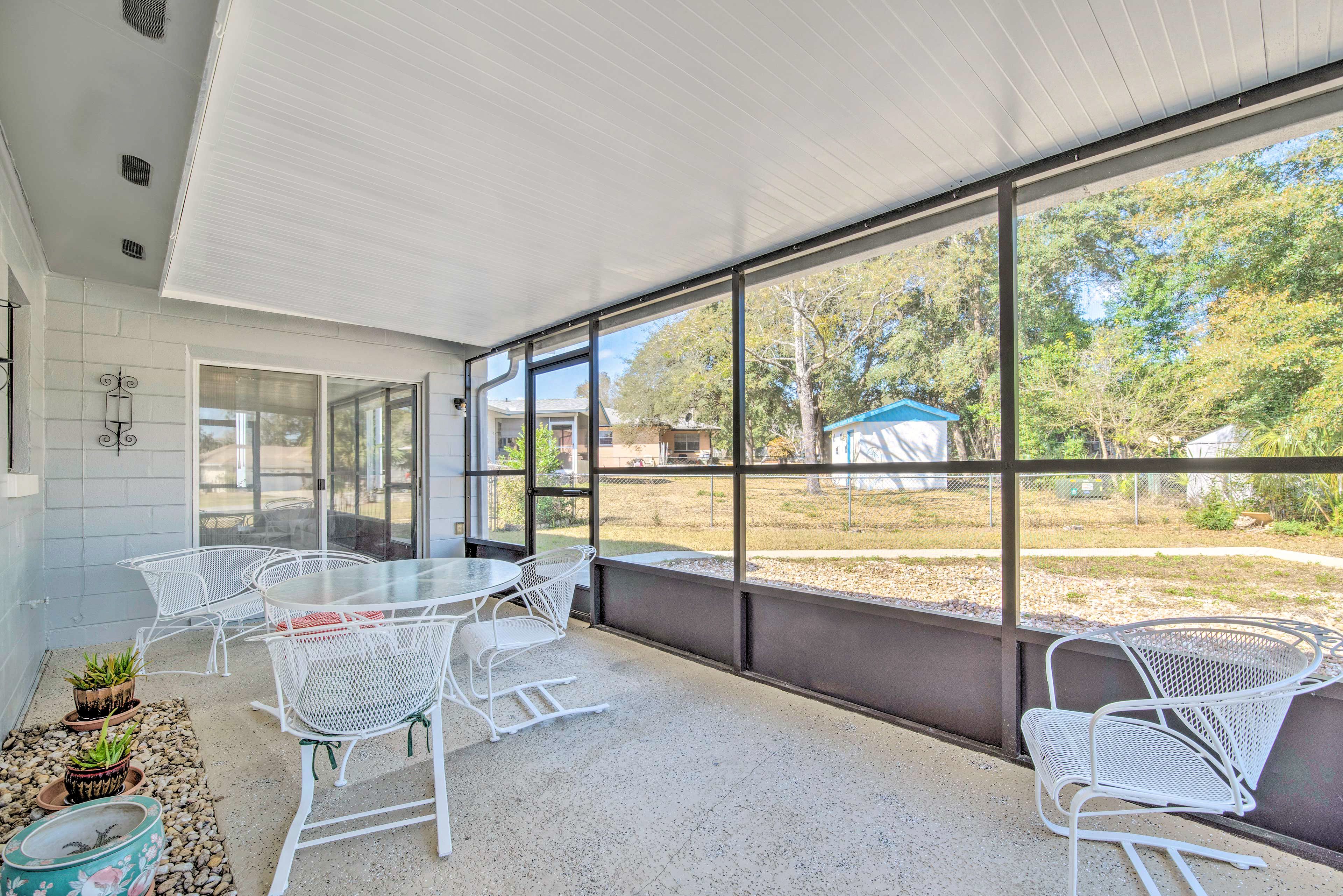 Screened Patio