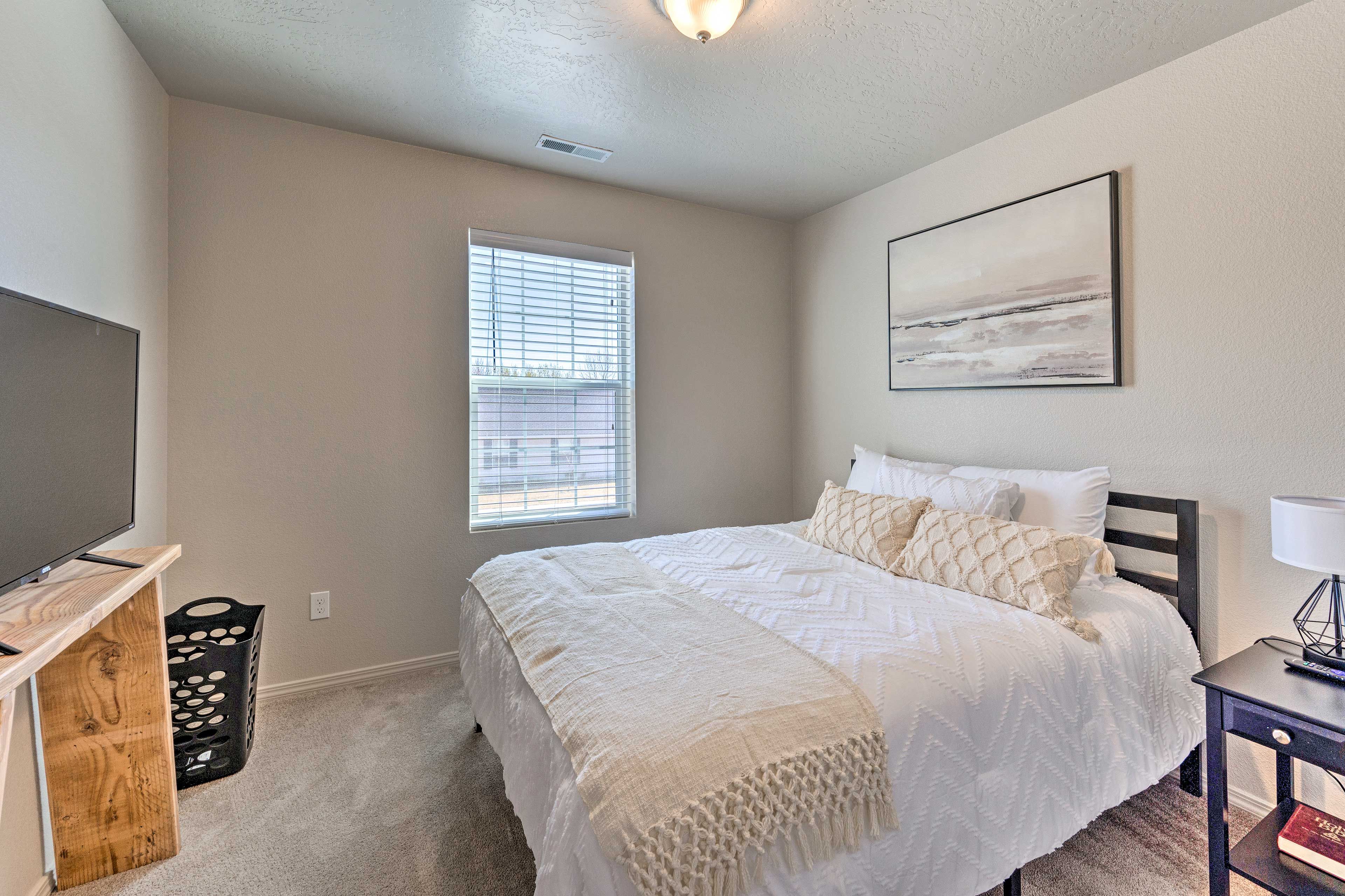 Bedroom 3 | 2nd Floor | Queen Bed | Smart TV