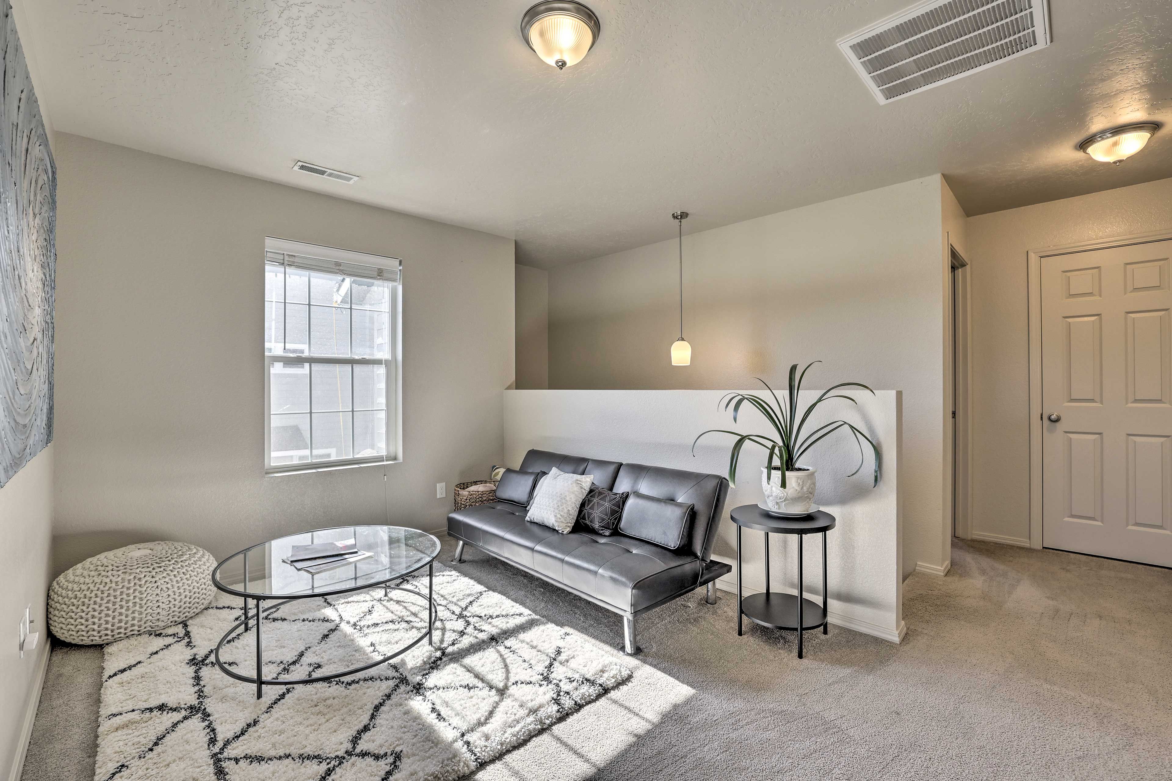 Loft | 2nd Floor | Futon