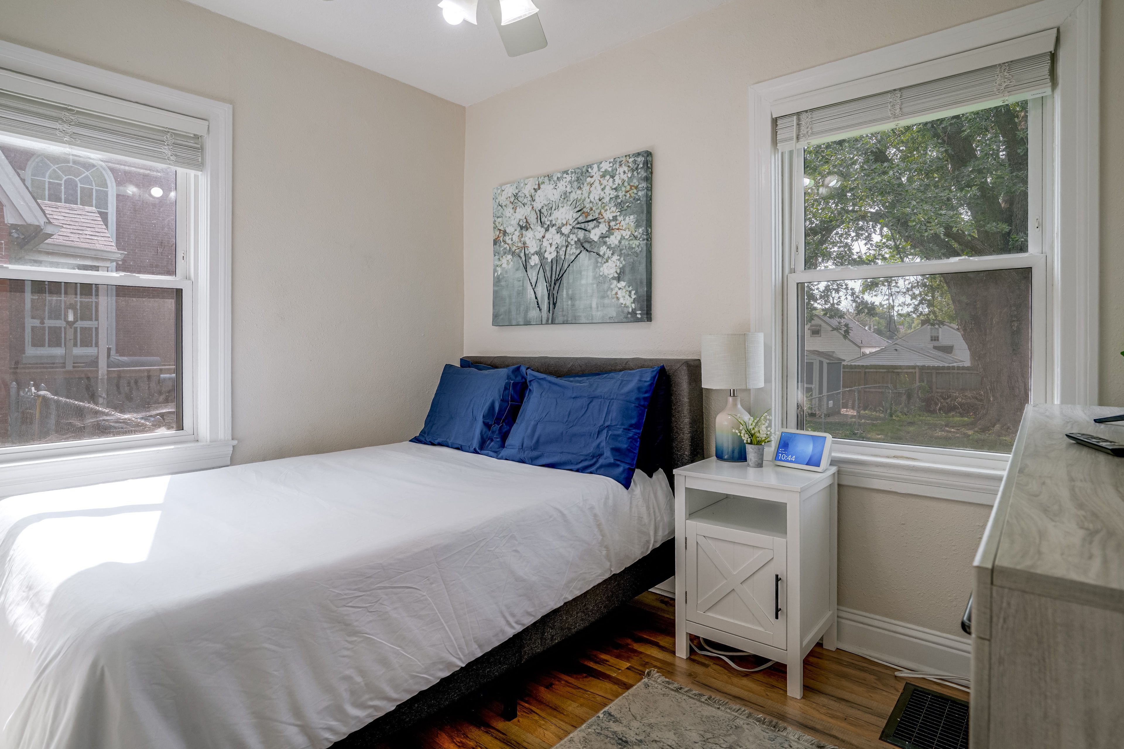 Bedroom 2 | Full Bed | 1st Floor | Smart TV