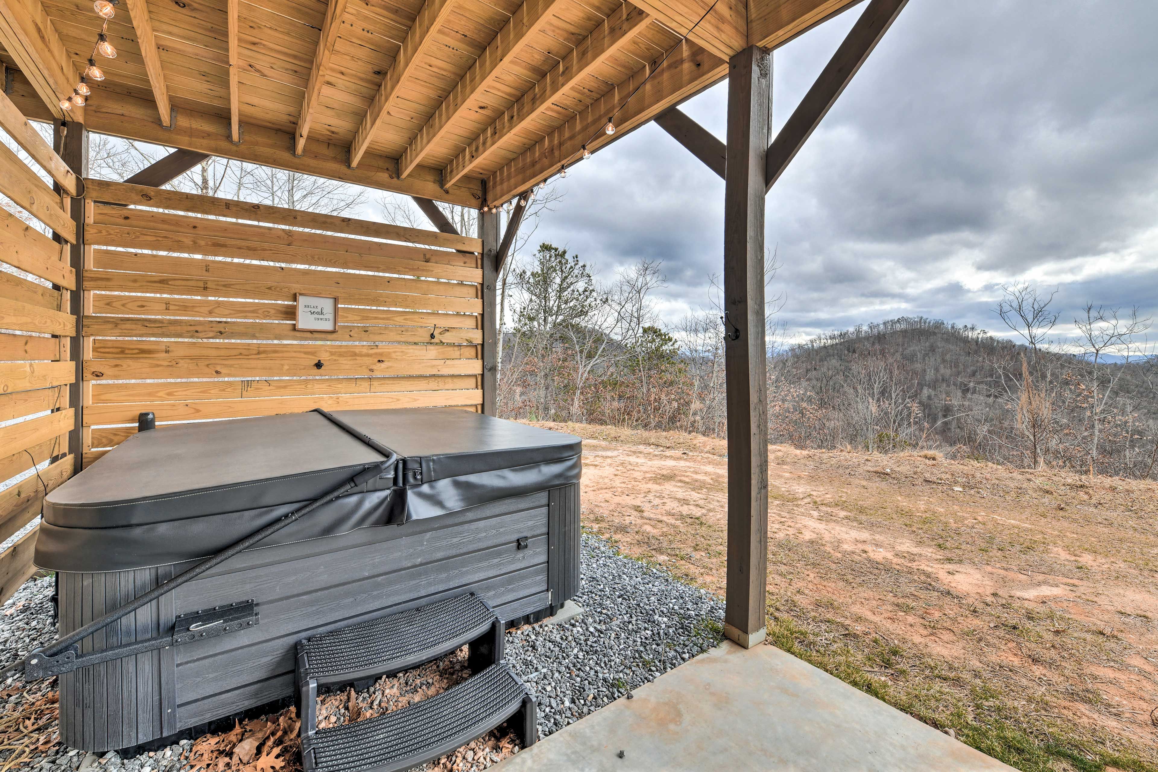 Covered Patio | Private Hot Tub