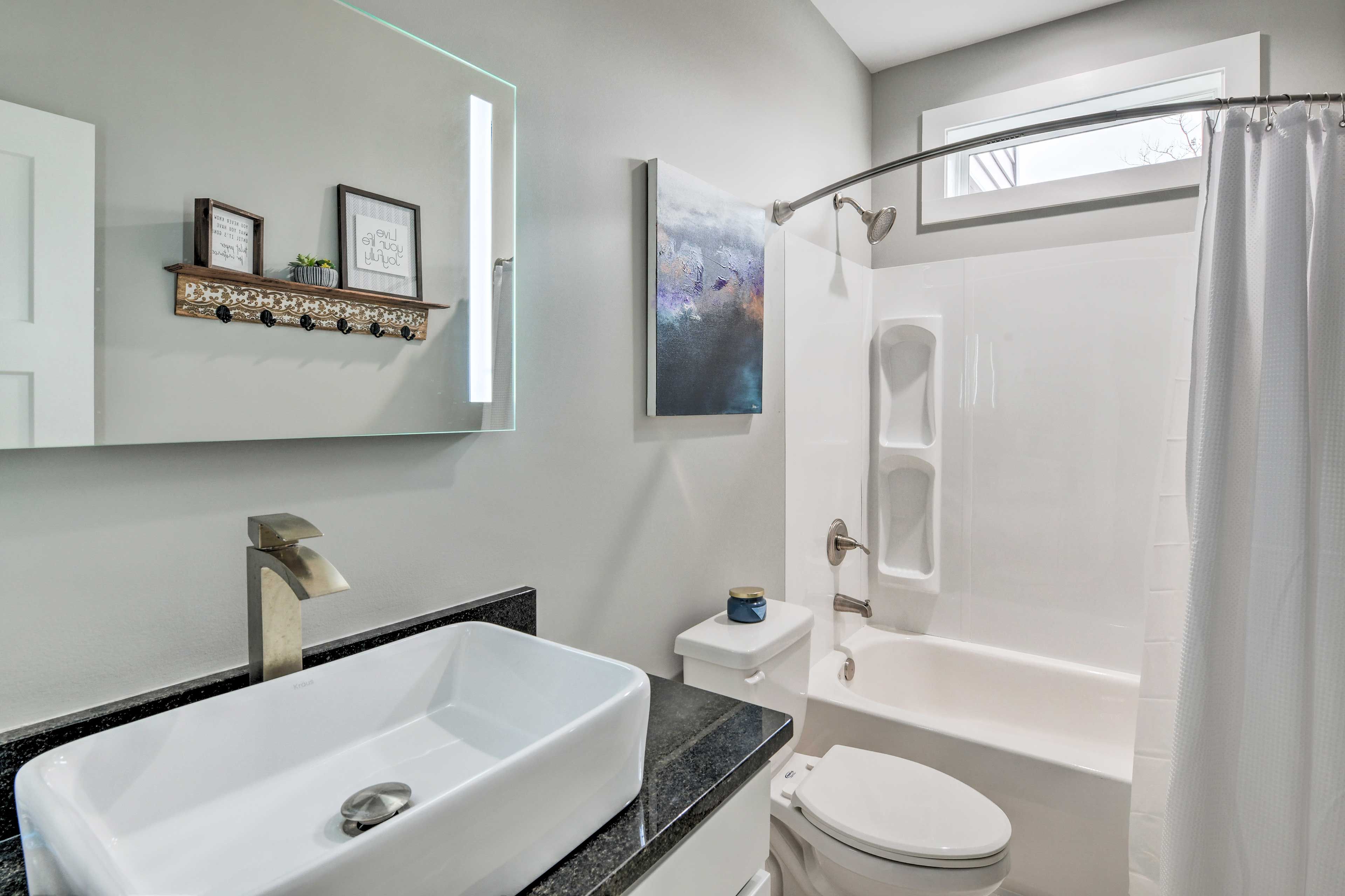 Full Bathroom