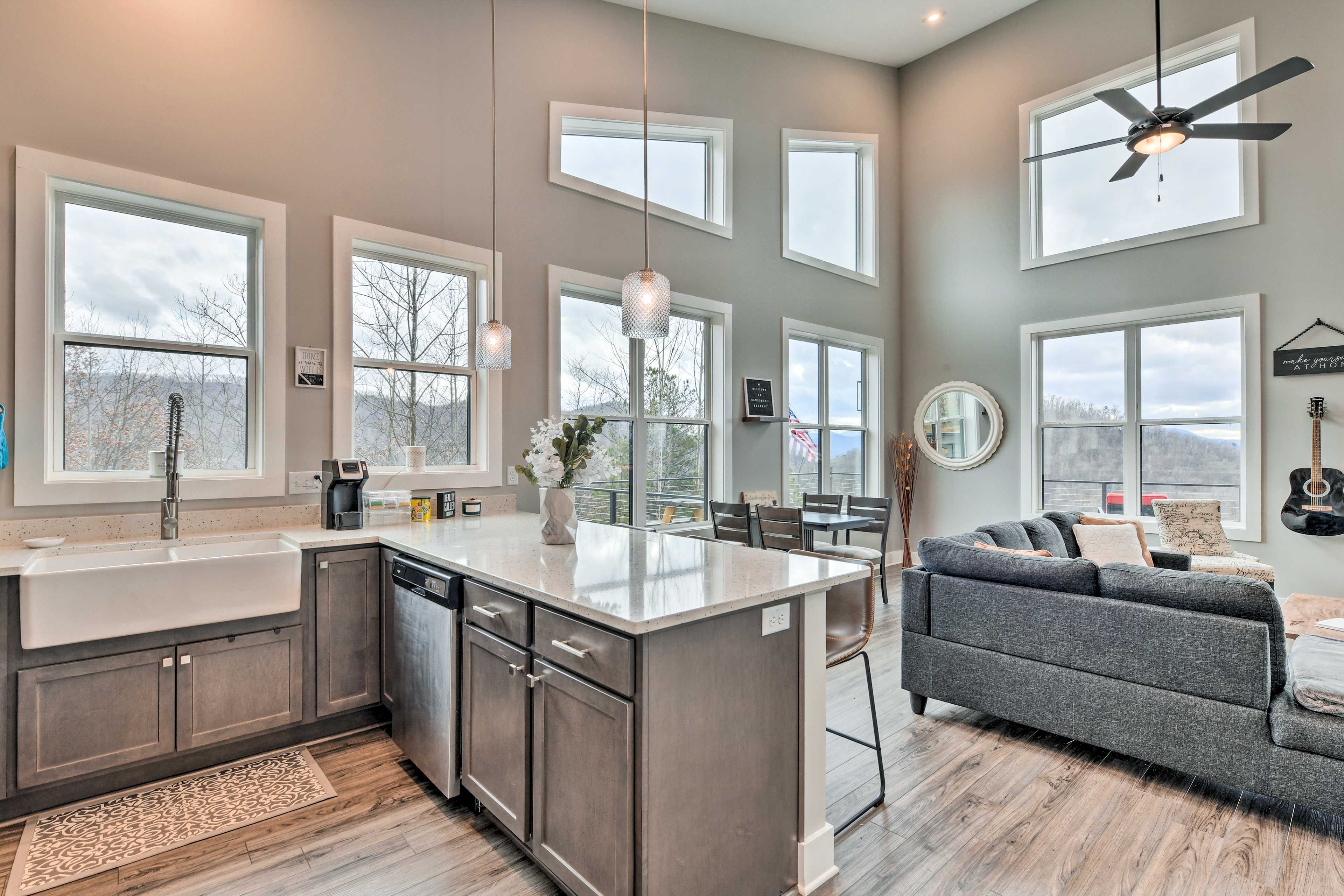 Kitchen | Keurig Coffee Maker | Toaster
