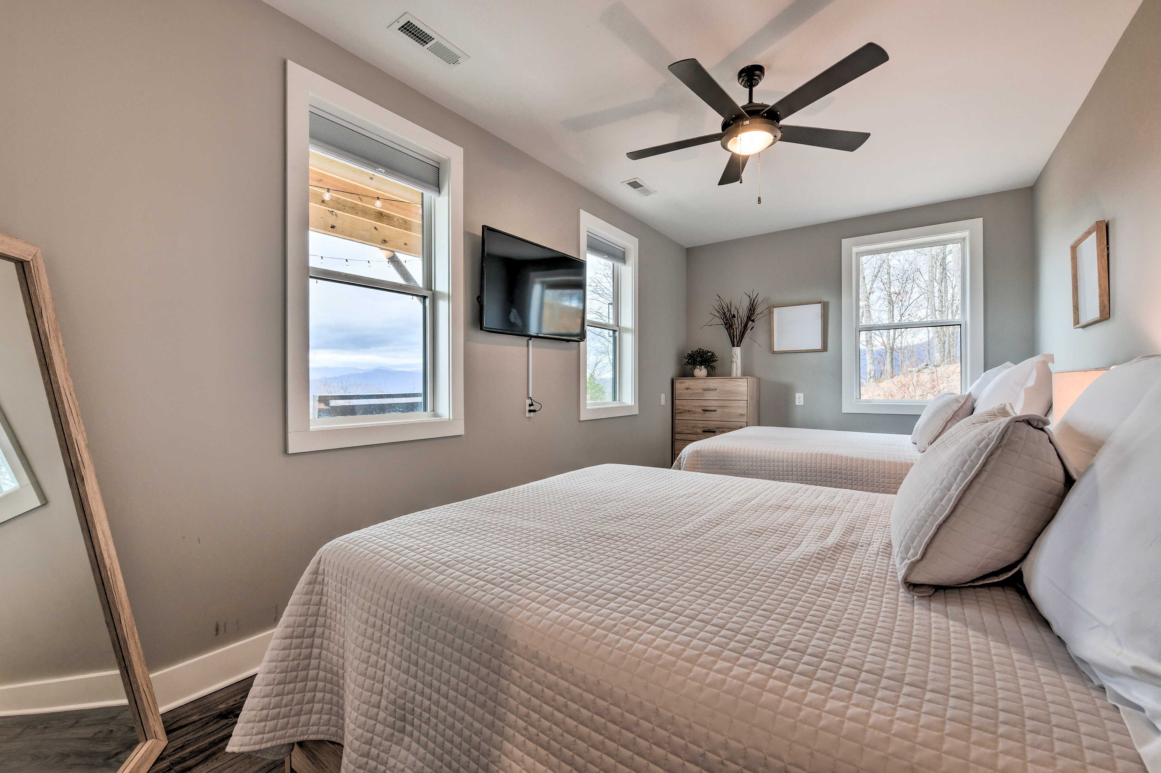 Bedroom 3 | Lower Level | 2 Queen Beds