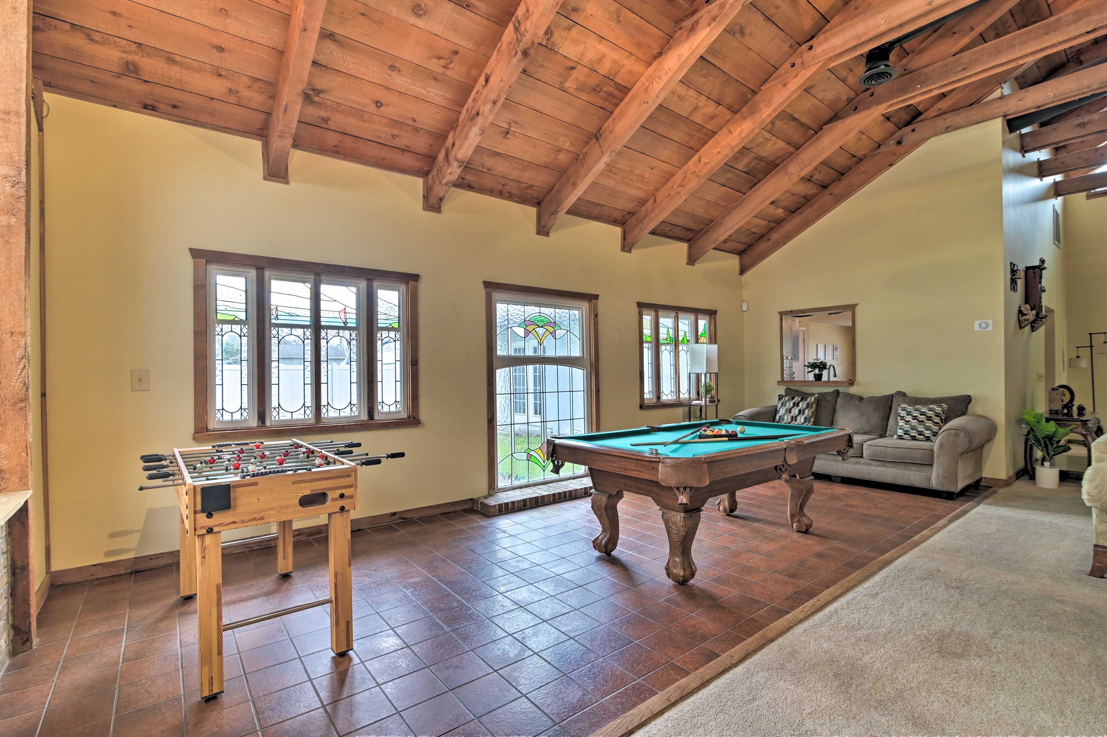 Living Room | Pool Table | Foosball Table