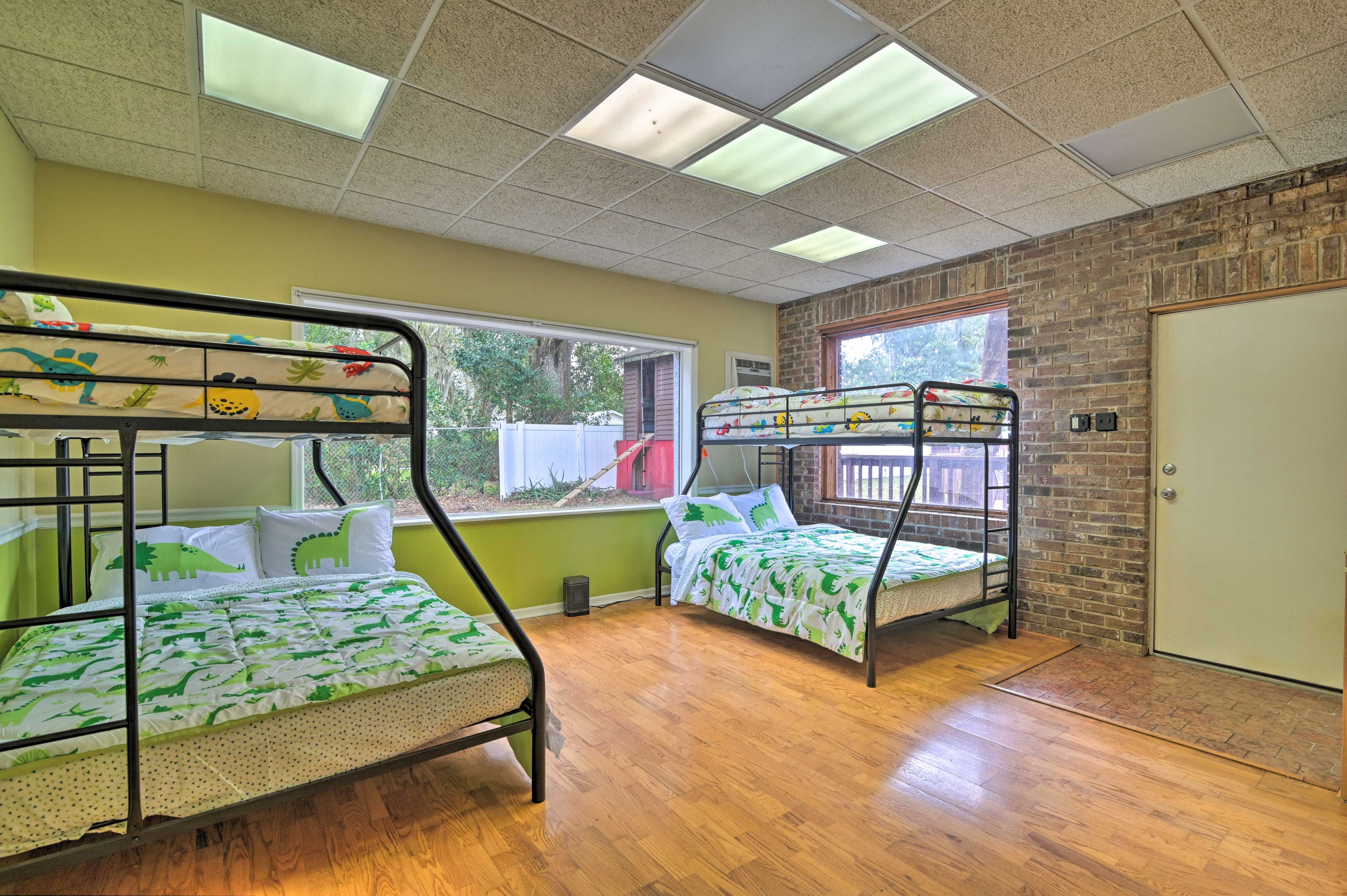 Bedroom 7 | 2 Twin/Full Bunk Beds | Main Level