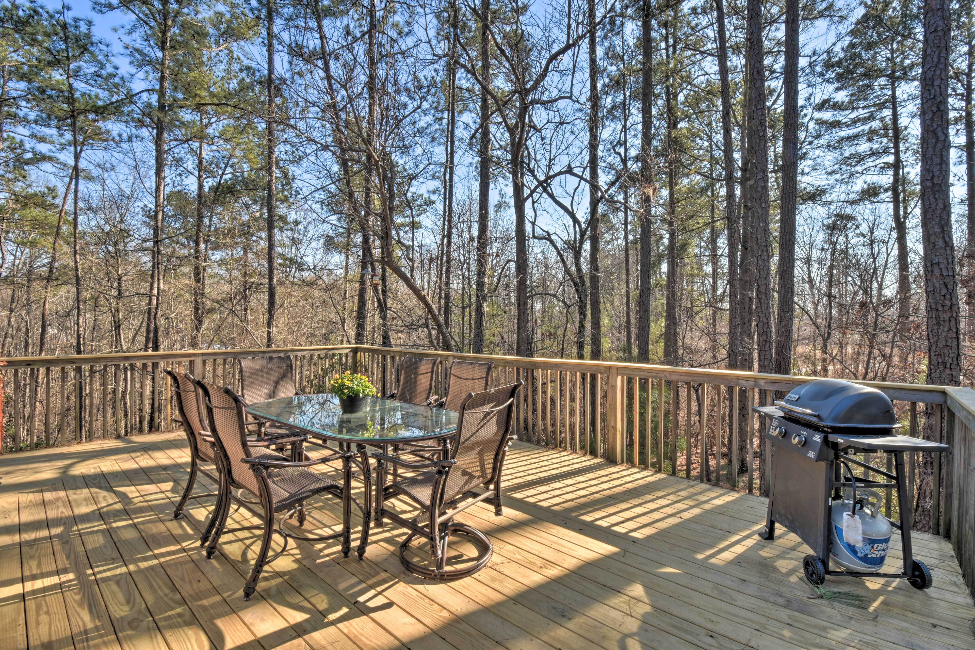 Partial Wraparound Deck