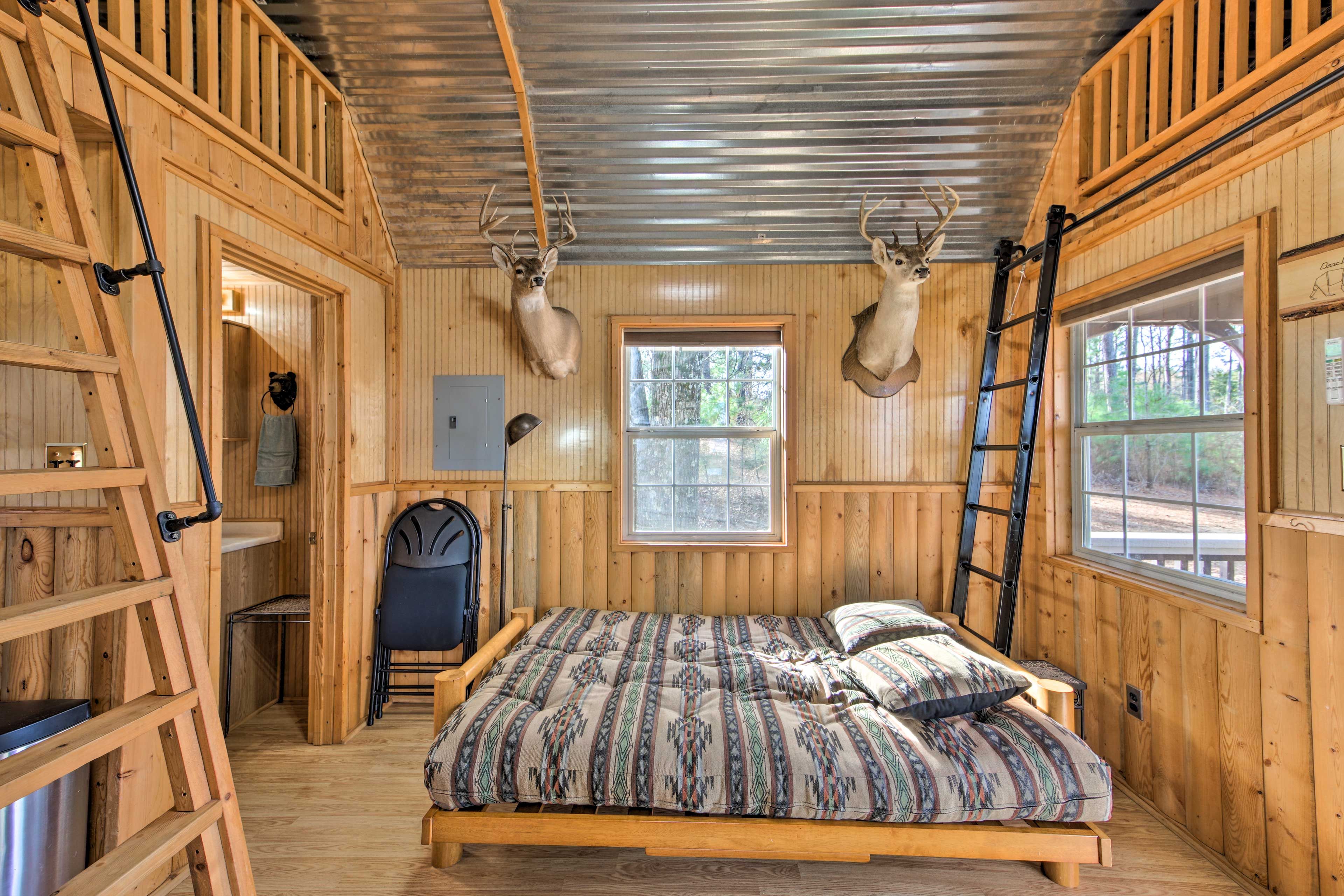 Studio | Linens Provided