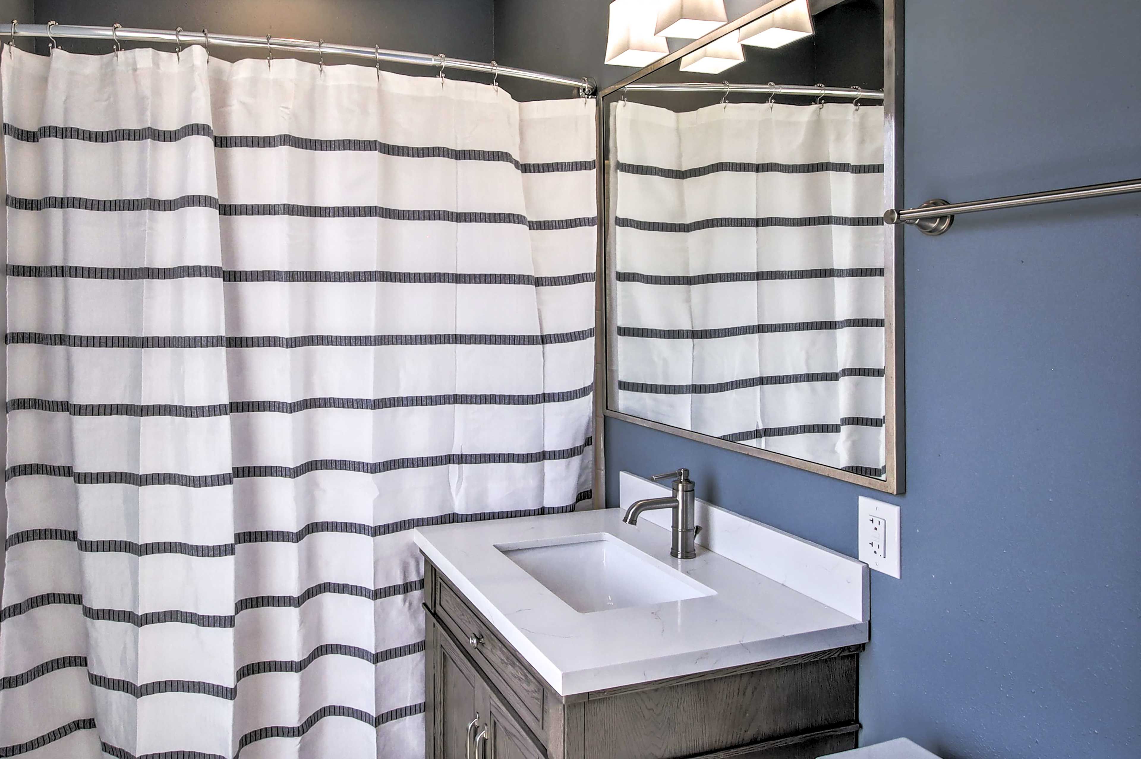 Full Bathroom