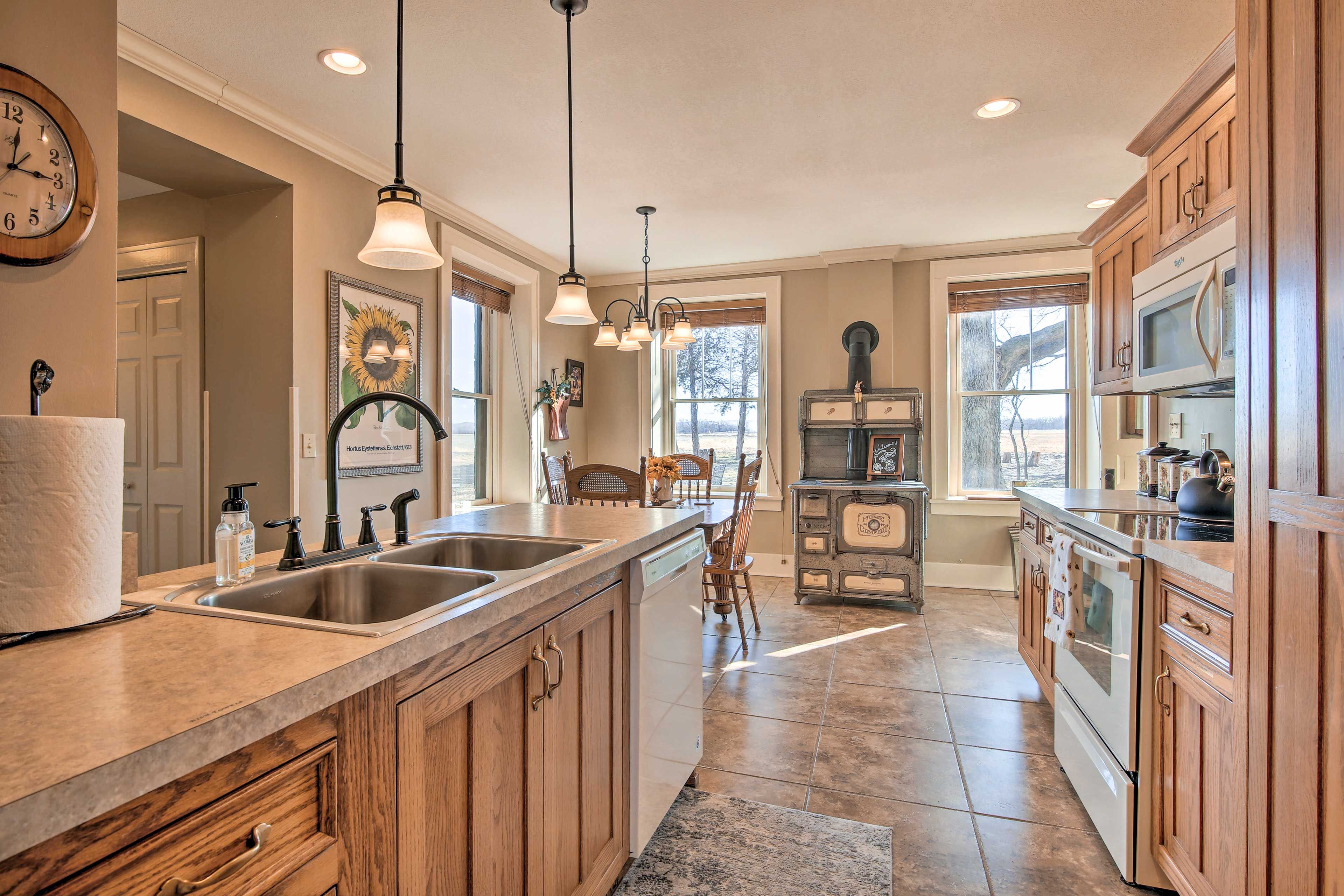 Kitchen | Complimentary Spices