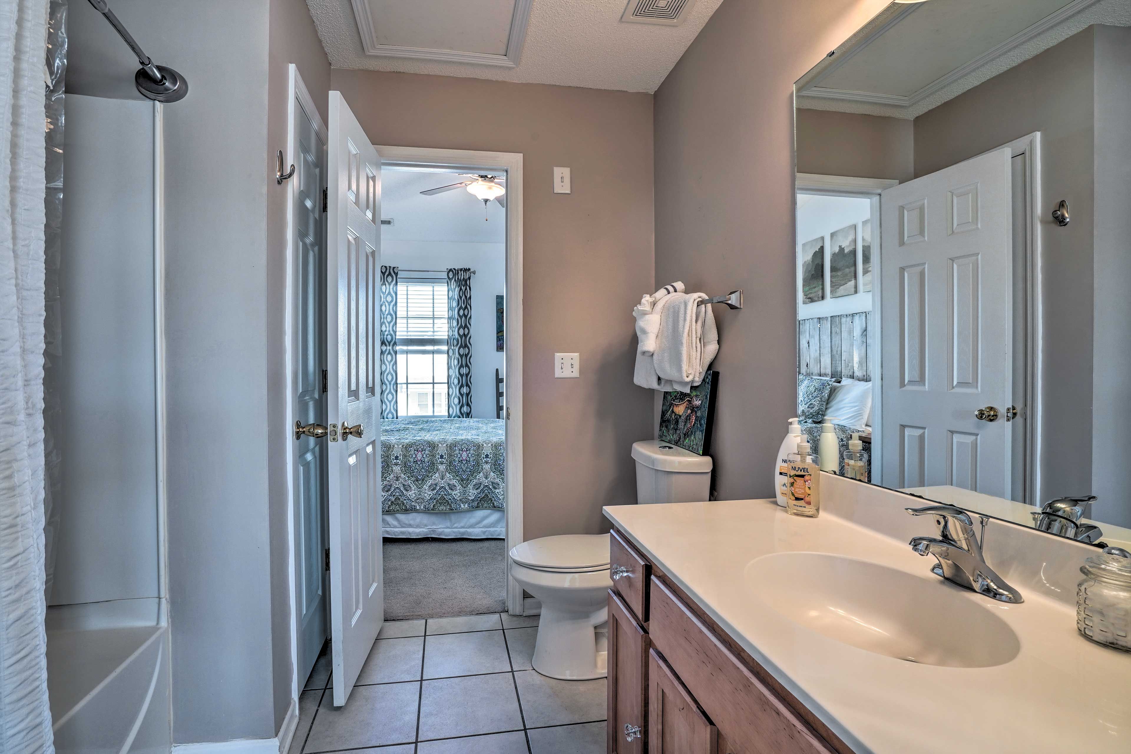Full Bathroom