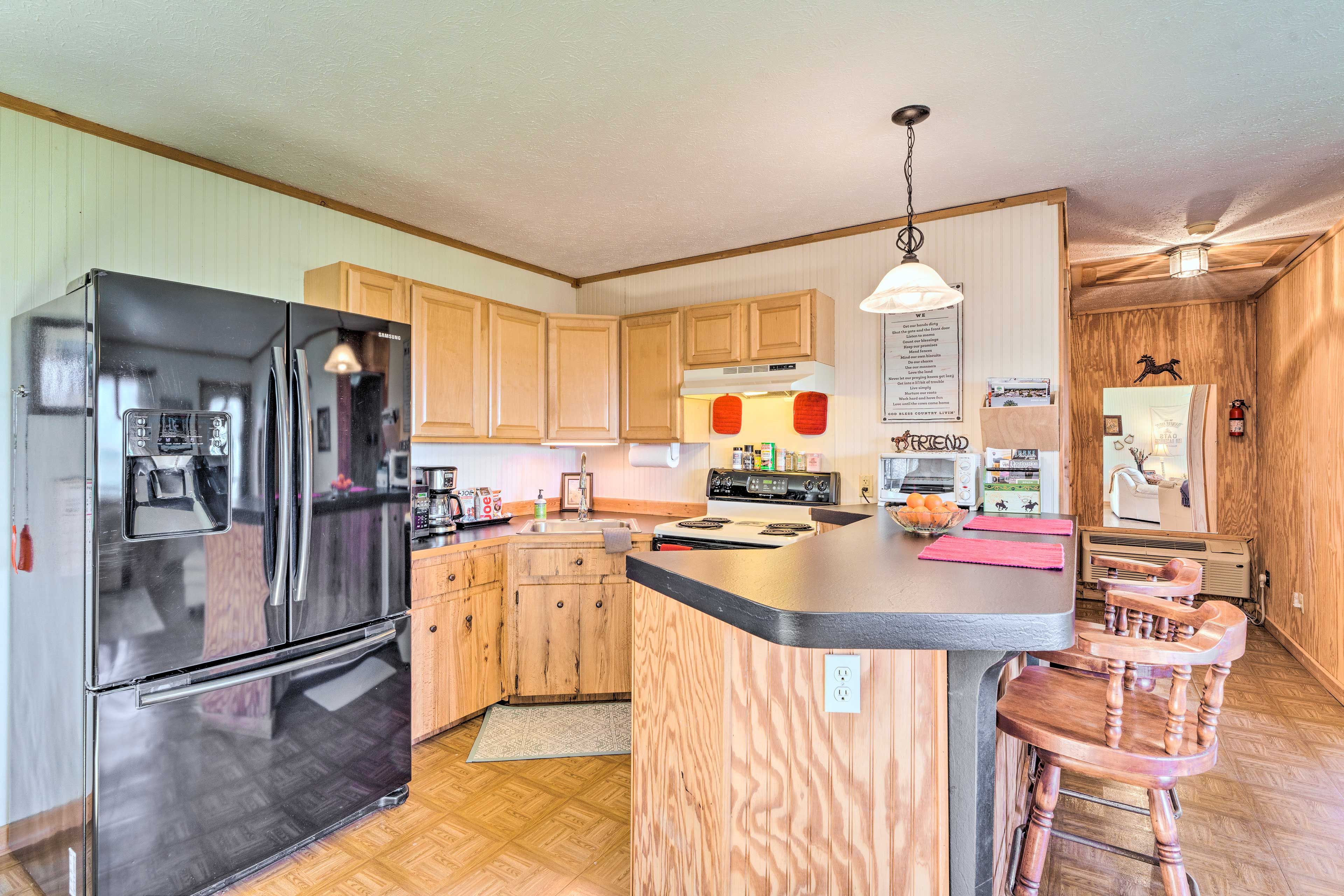Kitchen | Cooking Basics | Bar Seating