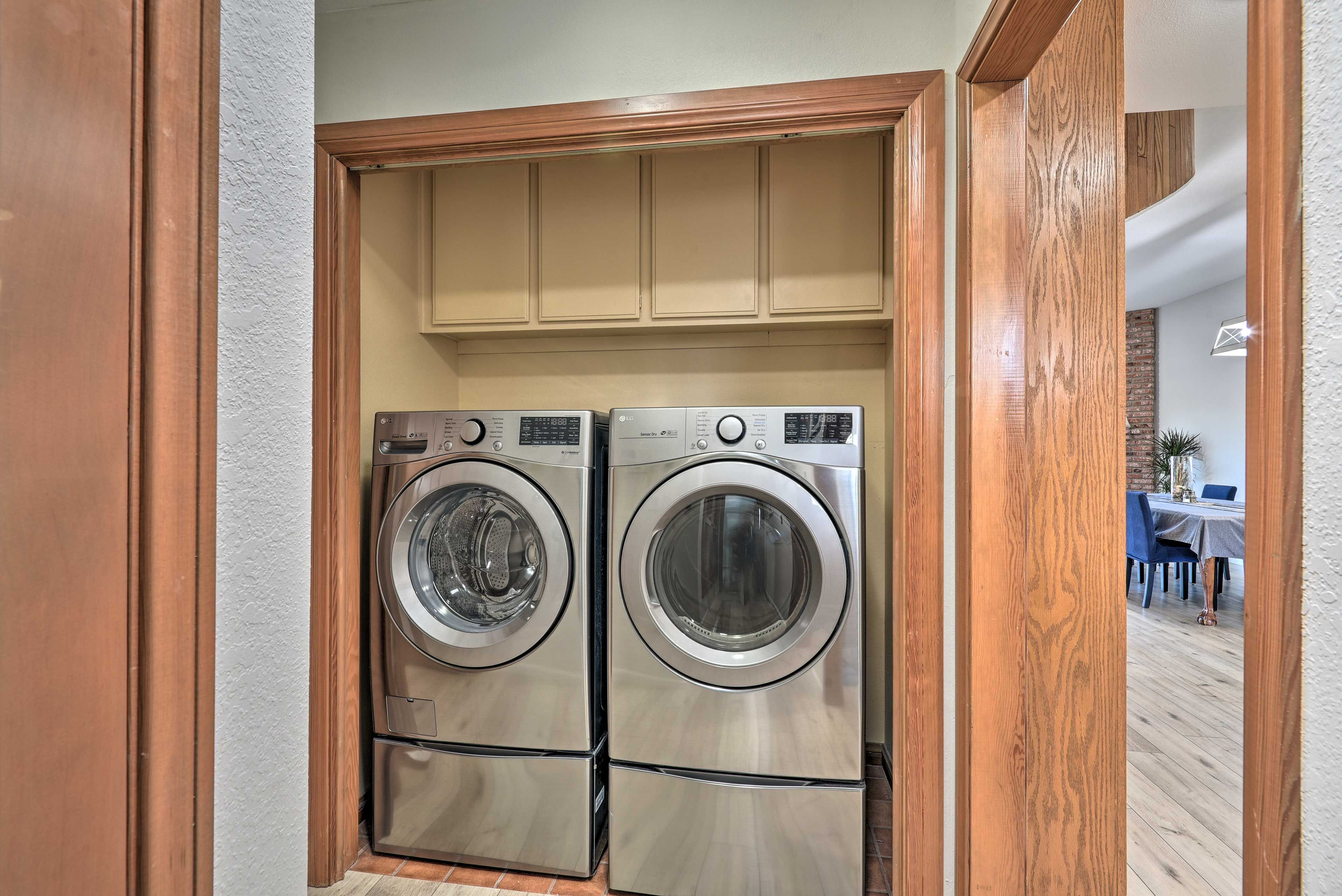 Washer & Dryer