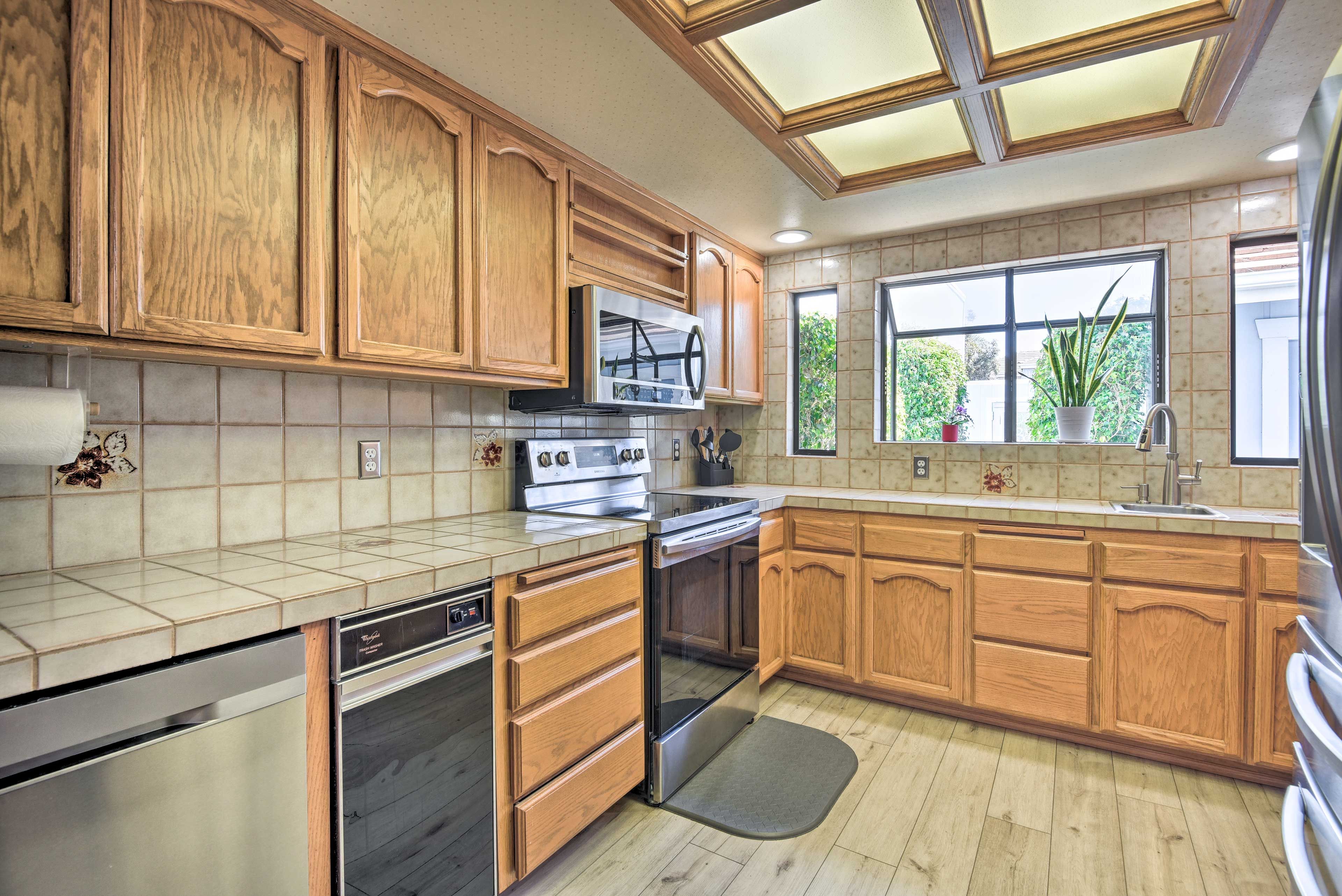 Kitchen | Fully Equipped | Cooking Basics