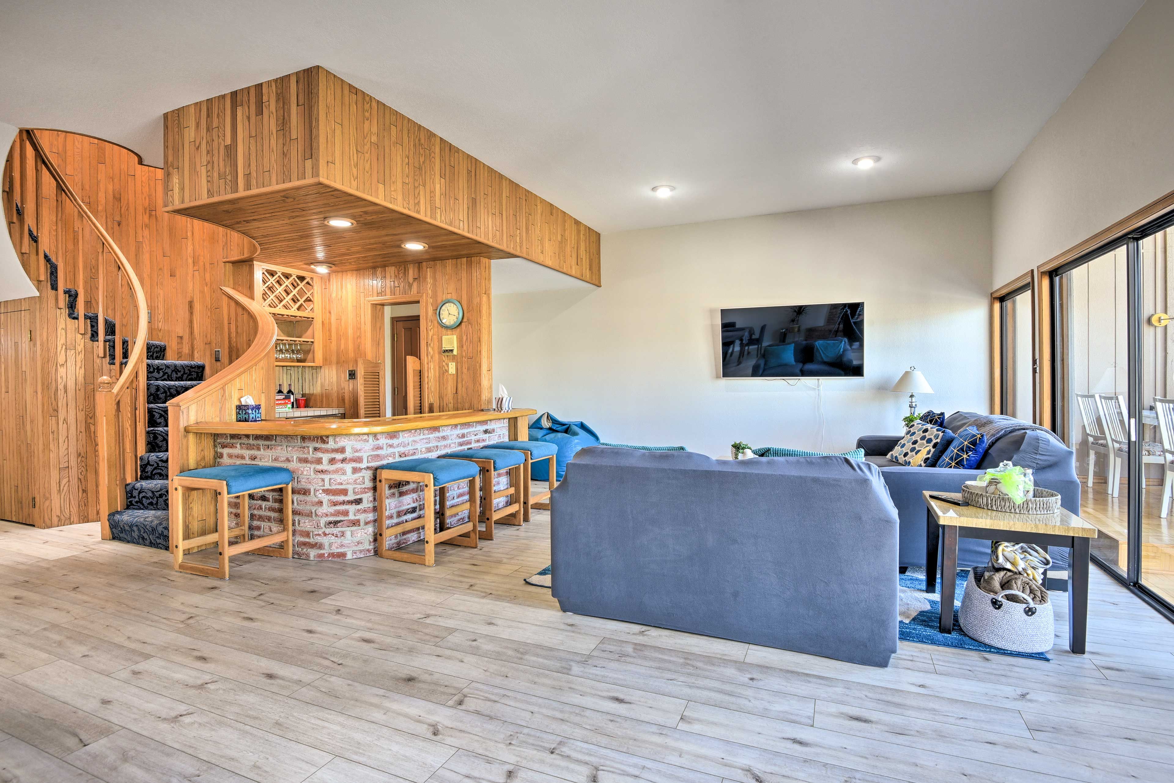 Living Room | Sleeper Sofa