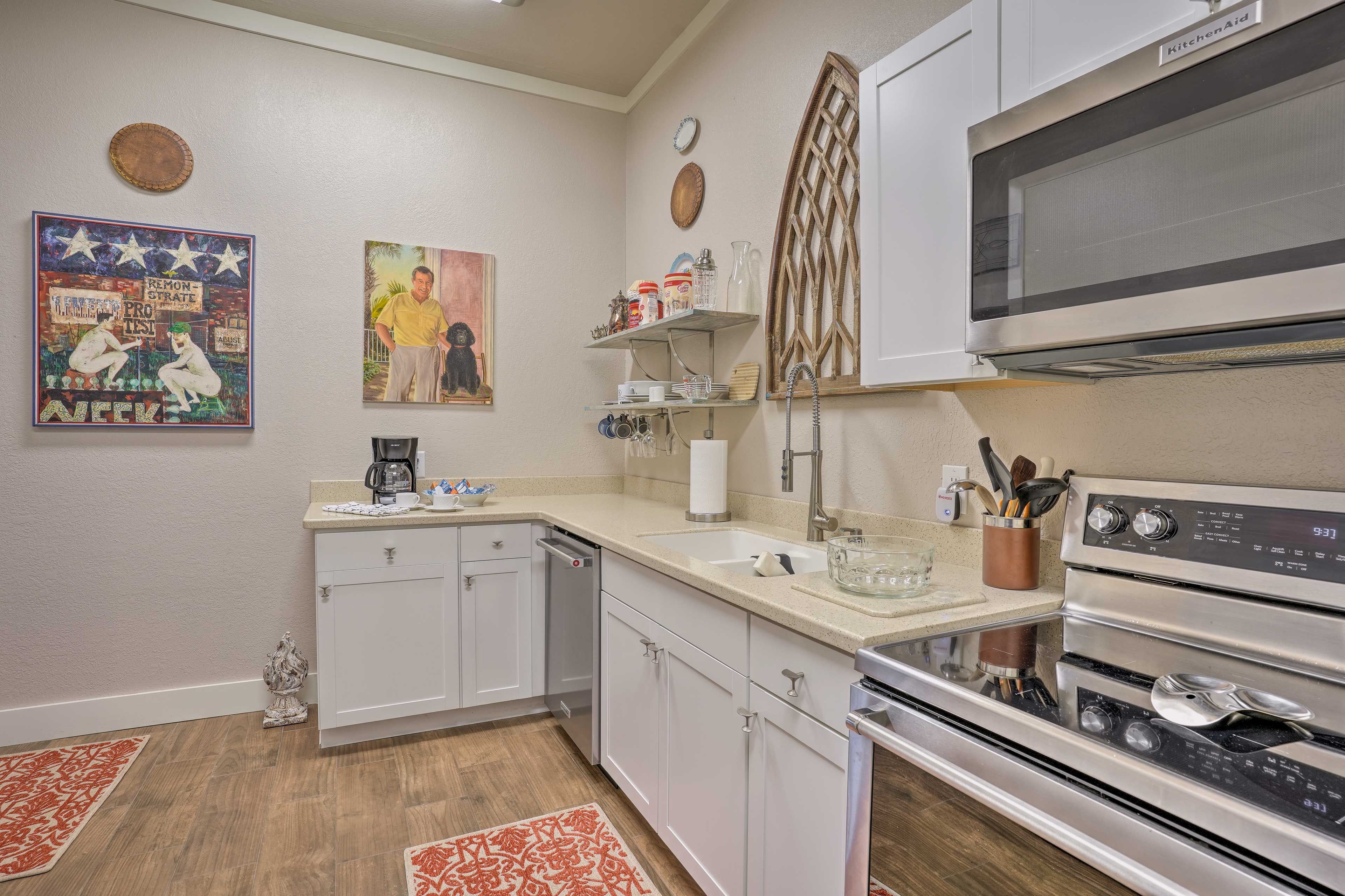 Kitchen | Drip Coffee Maker