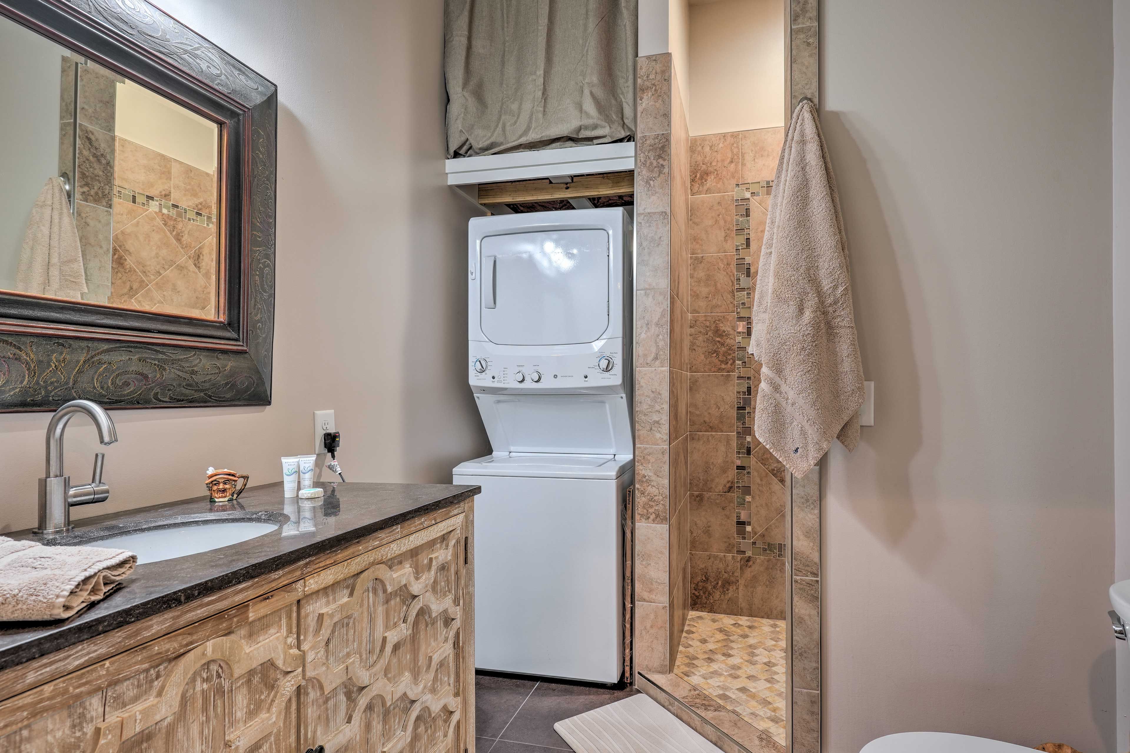 Full Bathroom | Main Level | Washer + Dryer